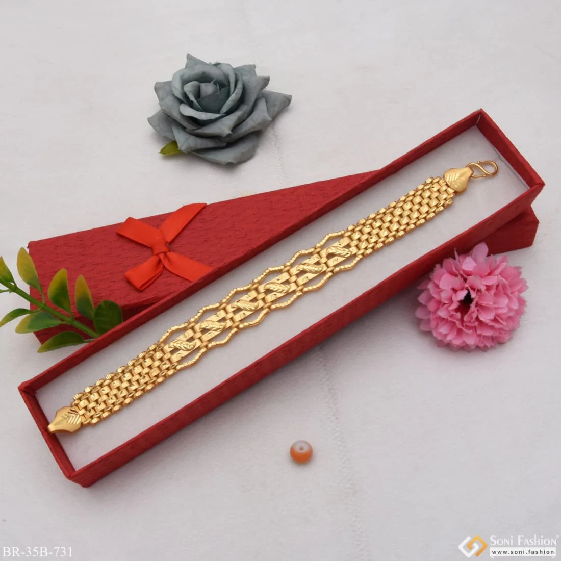 1 Gram Gold - Leaf Finely Detailed Design Gold Plated Bracelet for Men - Style B731 - Image 2