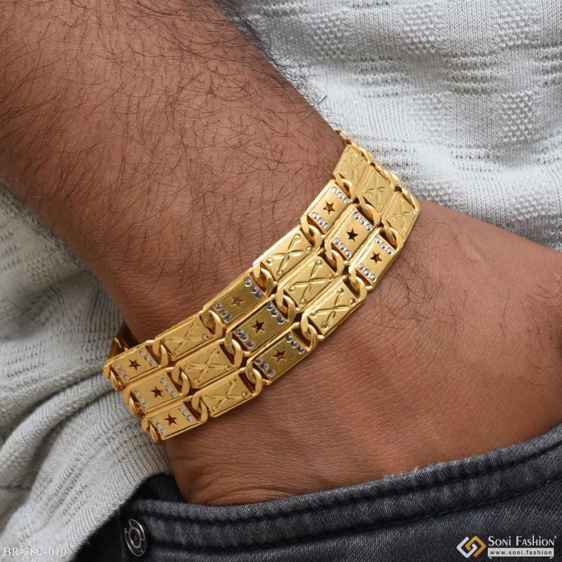 1 Gram Gold Plated 3 Line Star Sophisticated Design Nawabi Bracelet - Style C010