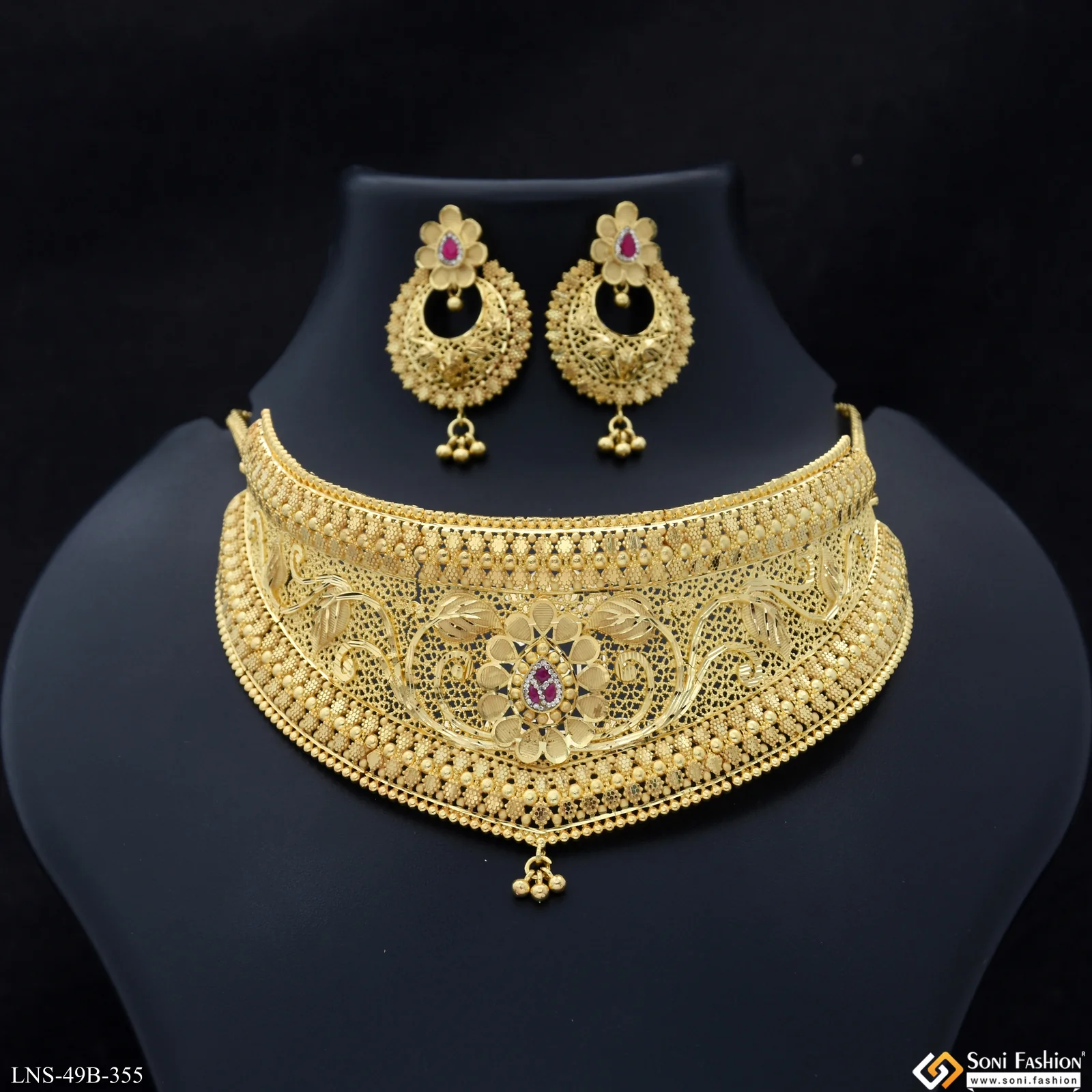 1 Gram Gold Plated Beautiful Design Choker Necklace Set for Women - Style B355