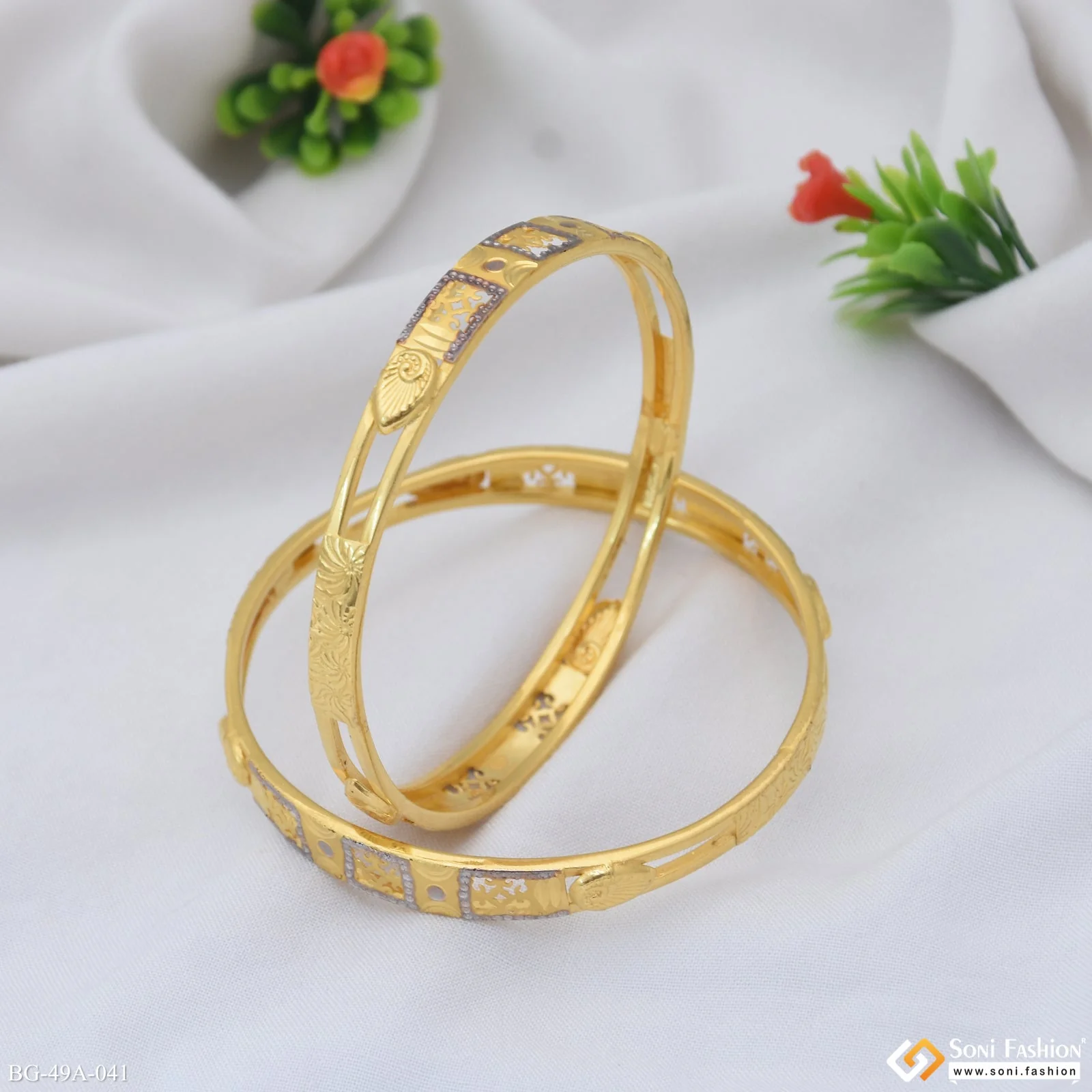 1 Gram Gold Plated Brilliant Design Bangles for Ladies - Style A041 - Image 4