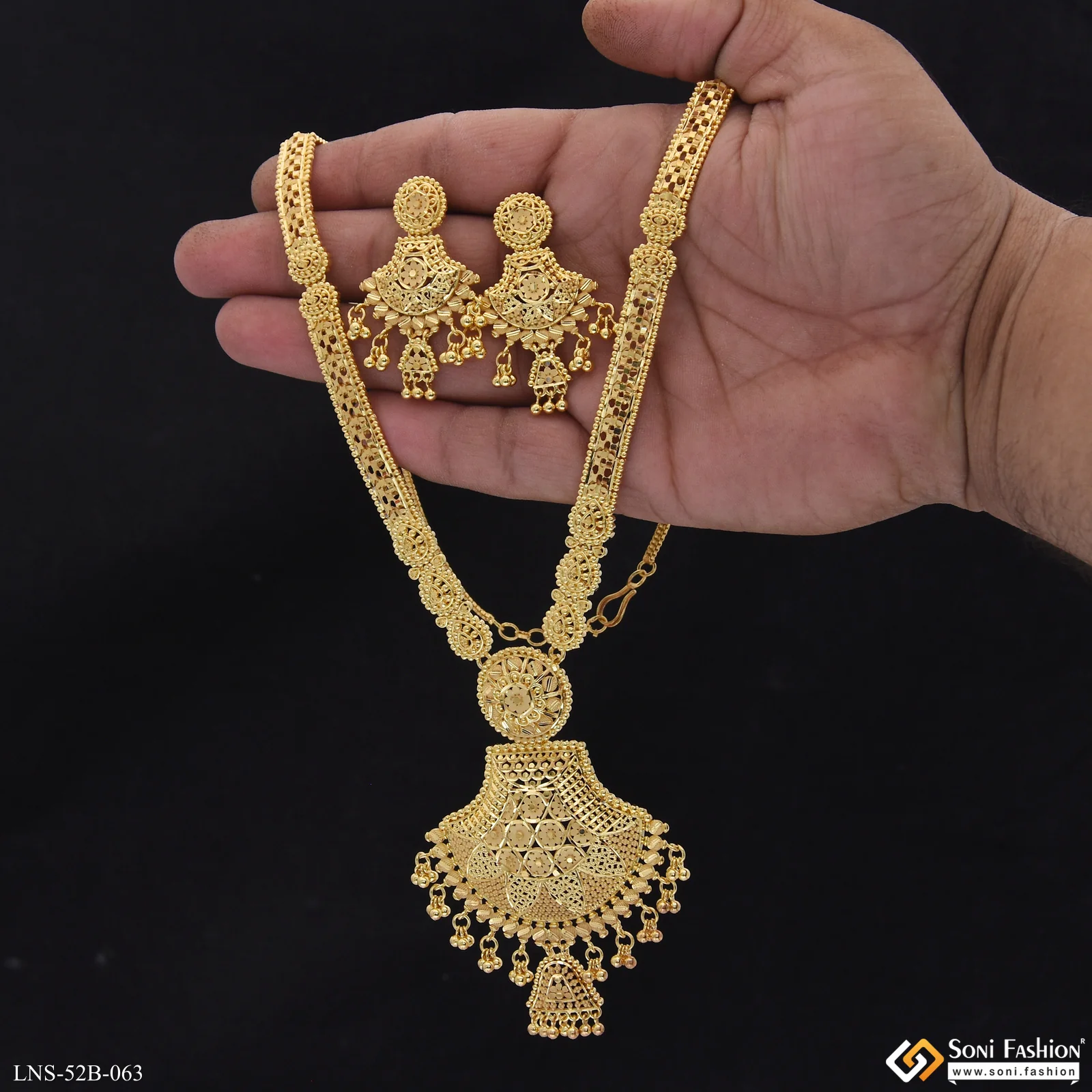 1 Gram Gold Plated Dazzling Design Necklace Set for Women - Style B063 - Image 2