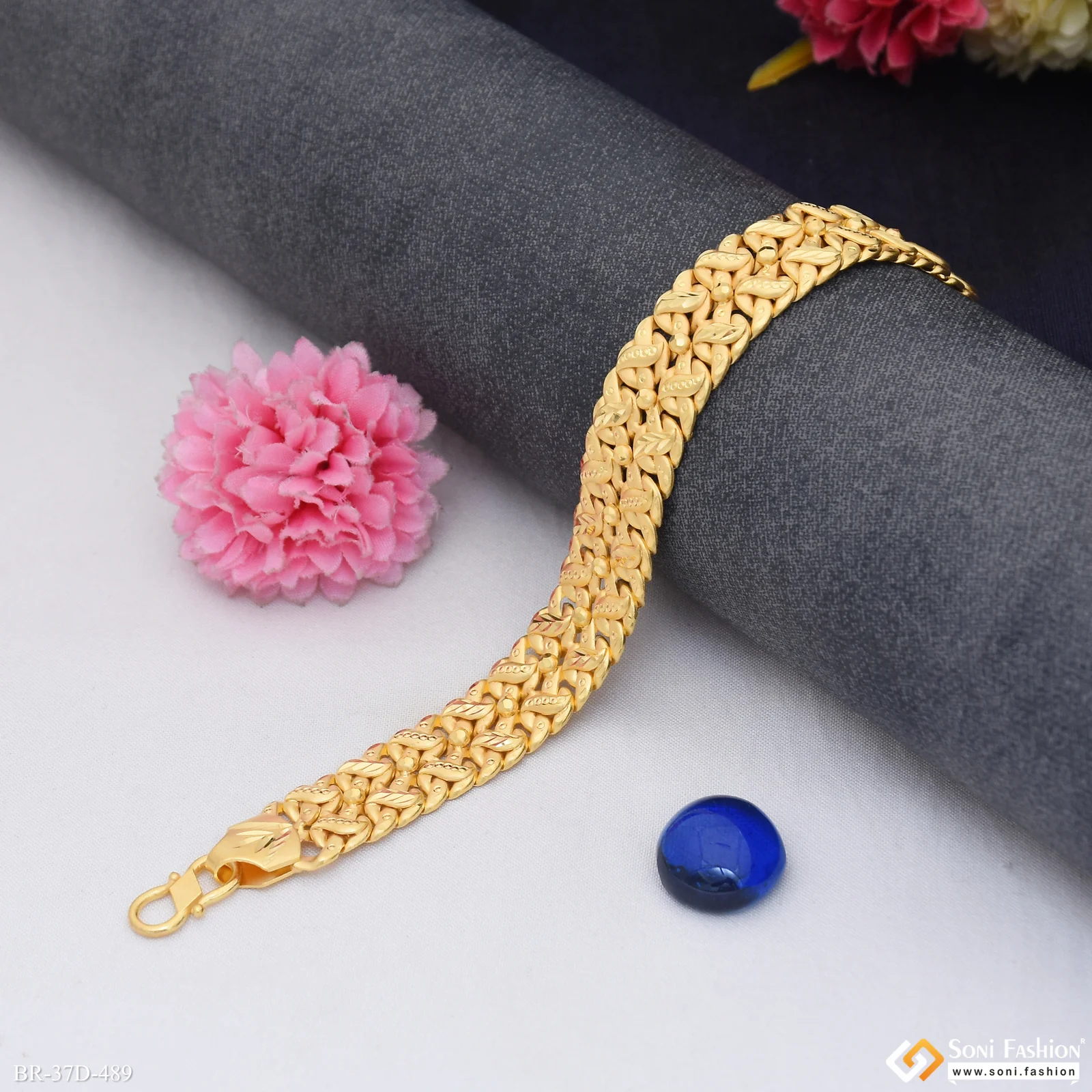 1 Gram Gold Plated Delicate Design Pokal Bracelet for Men - Style D489 - Image 4