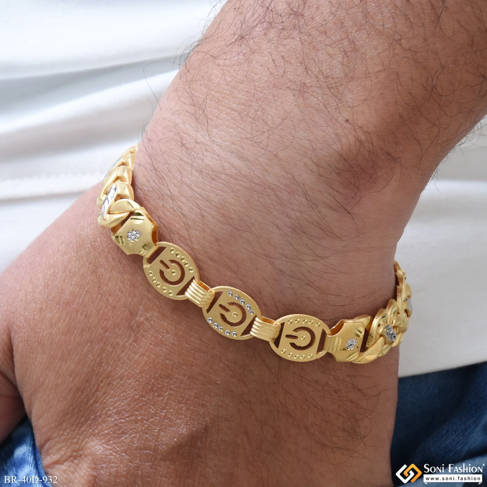 1 Gram Gold Plated Excellent Design Pokal Bracelet for Men - Style D932