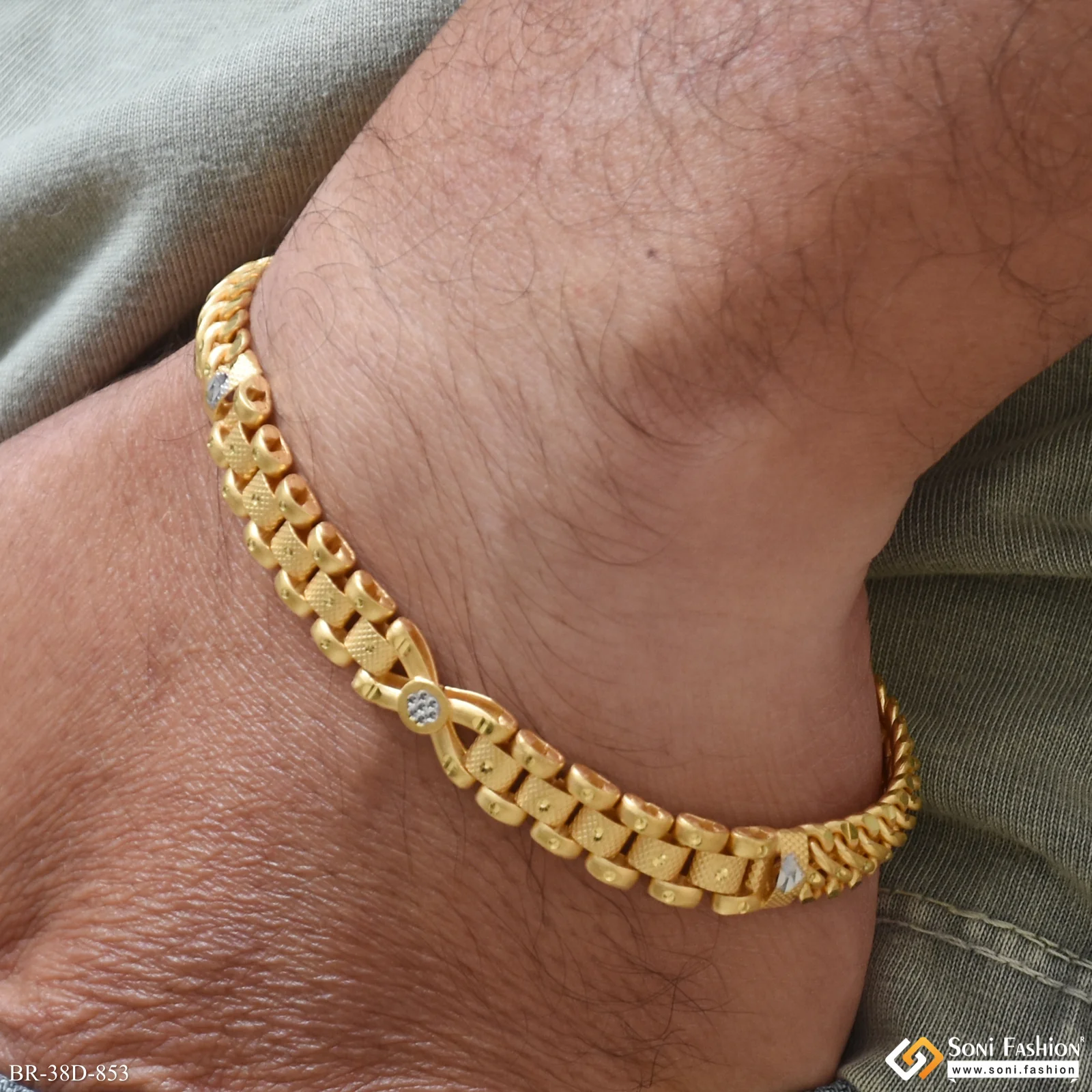 1 Gram Gold Plated Fabulous Design Box Bracelet for Men - Style D853