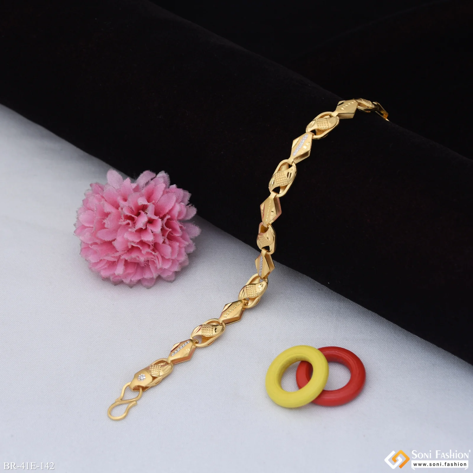 1 Gram Gold Plated Fabulous Design Kohli Bracelet for Men - Style E142 - Image 3