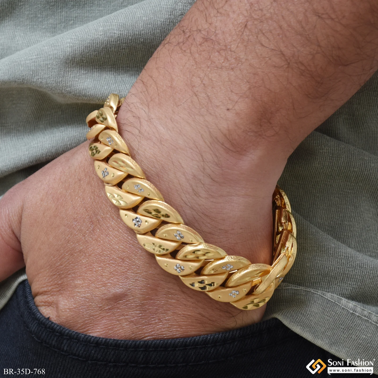 1 Gram Gold Plated Fabulous Design Pokal Bracelet for Men - Style D768