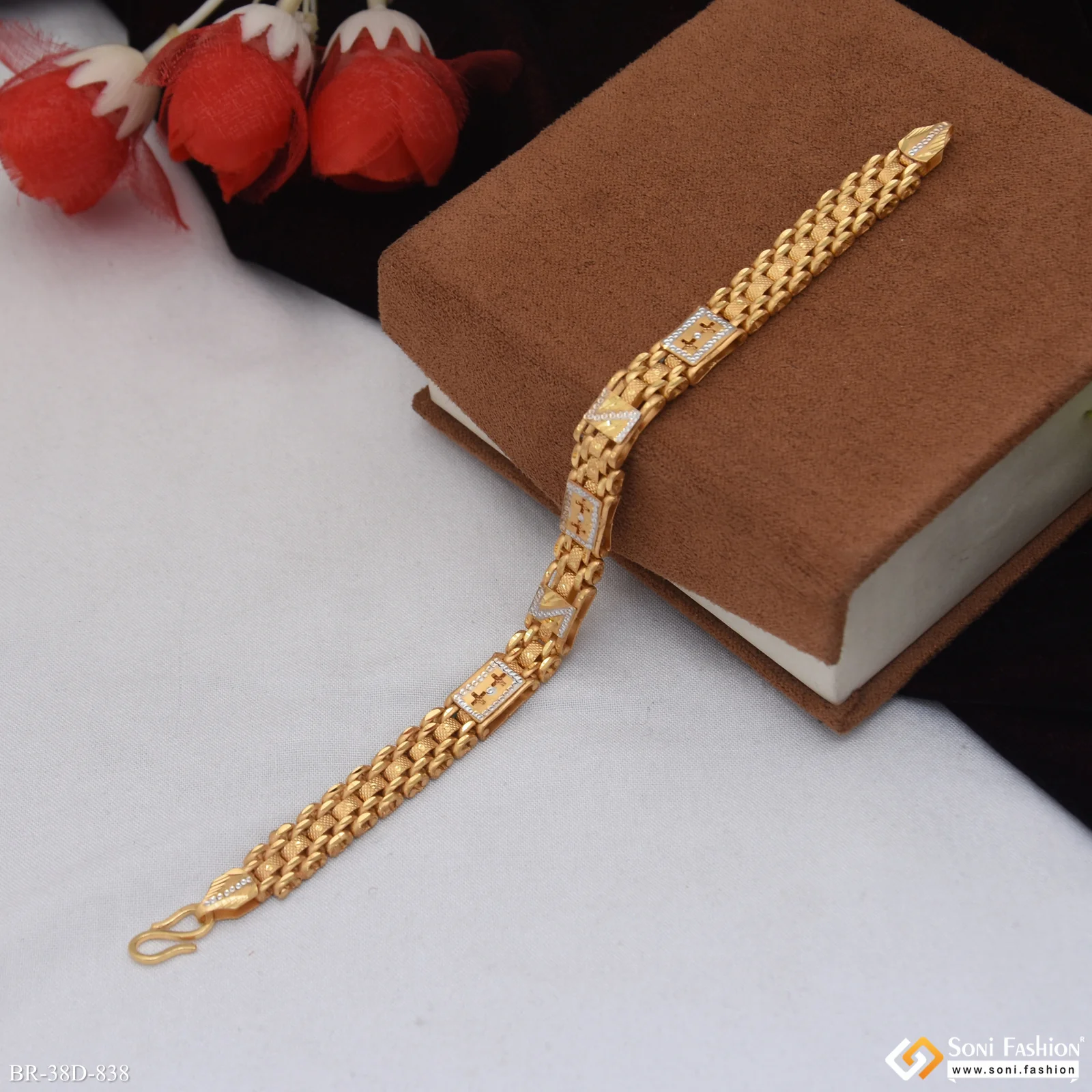 1 Gram Gold Plated Fashionable Design Box Bracelet for Men - Style D838 - Image 5