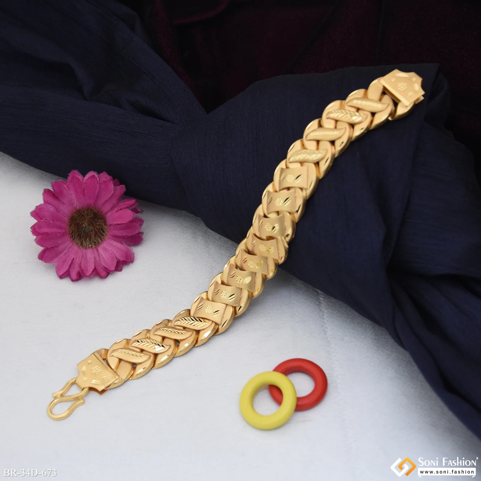 1 Gram Gold Plated Gold Plated Pokal Bracelet for Men - Style D673 - Image 2