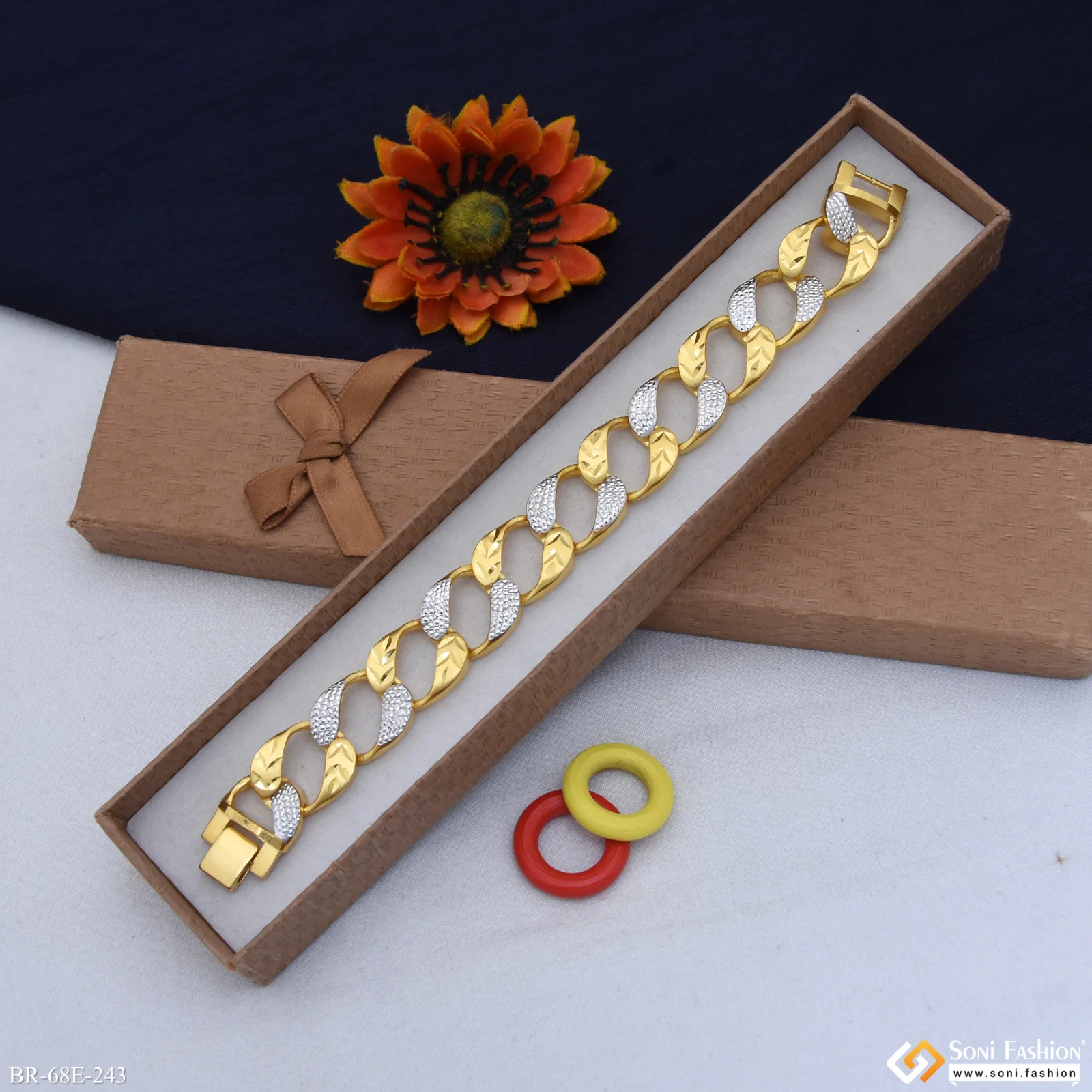 1 Gram Gold Plated Gorgeous Design Link Bracelet for Men - Style E243 - Image 5