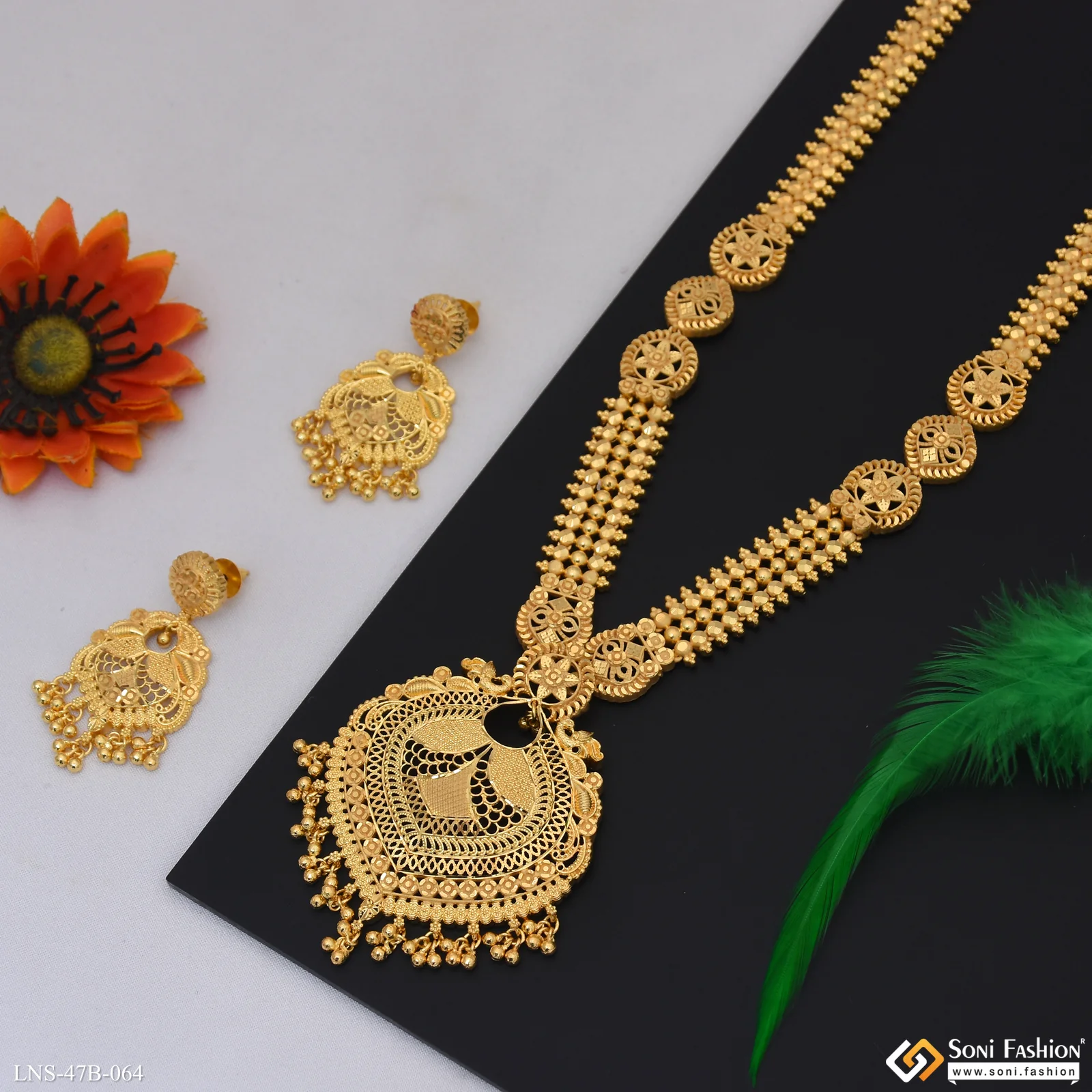 1 Gram Gold Plated Gorgeous Design Necklace Set for Women - Style B064 - Image 3