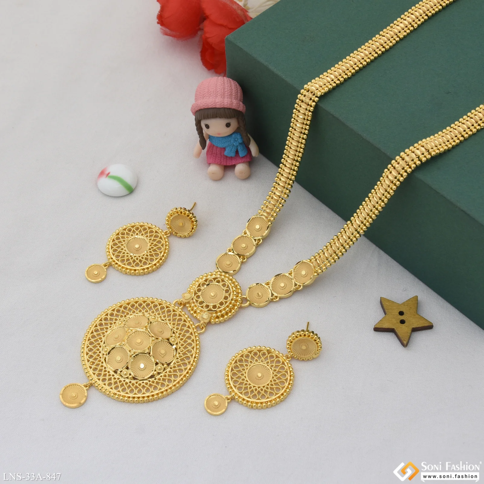 1 Gram Gold Plated Gorgeous Design Rani Haar Necklace Set for Women - Style A847 - Image 3
