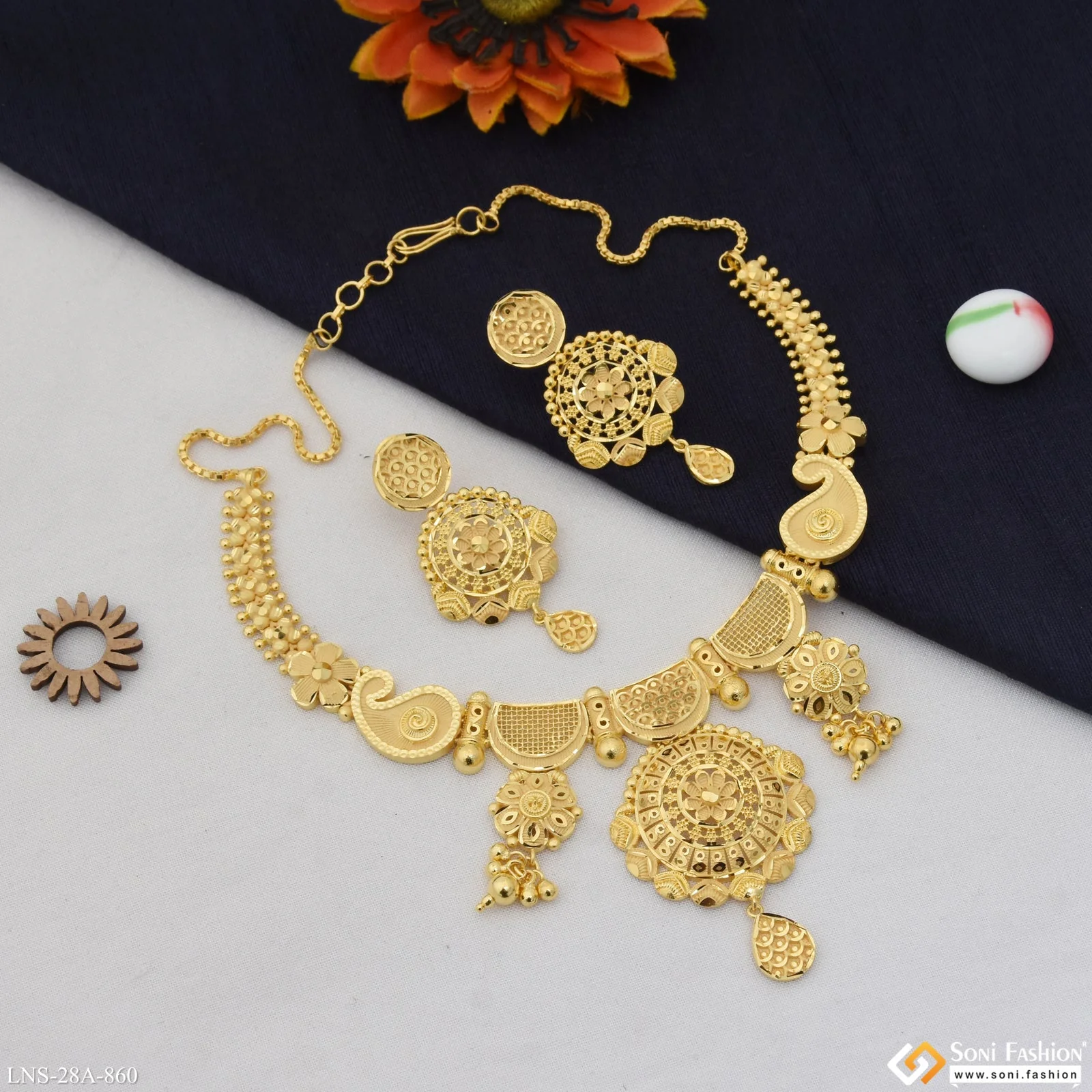 1 Gram Gold Plated Graceful Design Necklace Set for Women - Style A860 - Image 3