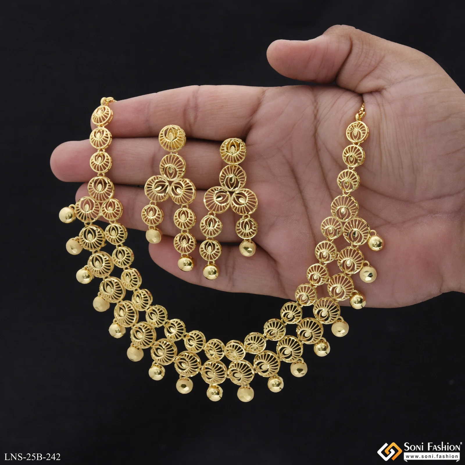 1 Gram Gold Plated Graceful Design Necklace Set for Women - Style B242 - Image 5
