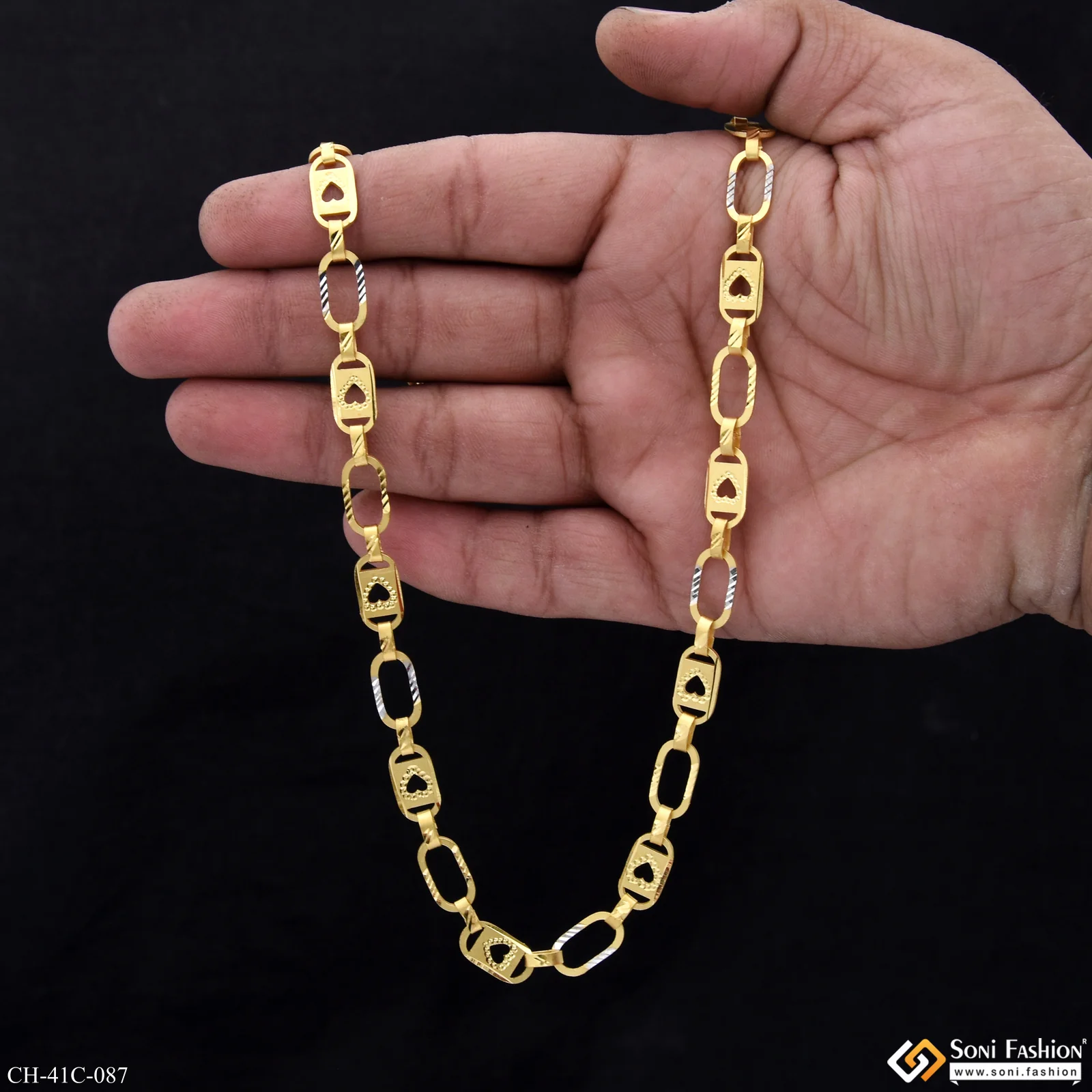 1 Gram Gold Plated Heart Nawabi Sophisticated Design Chain for Men - Style C087 - Image 3