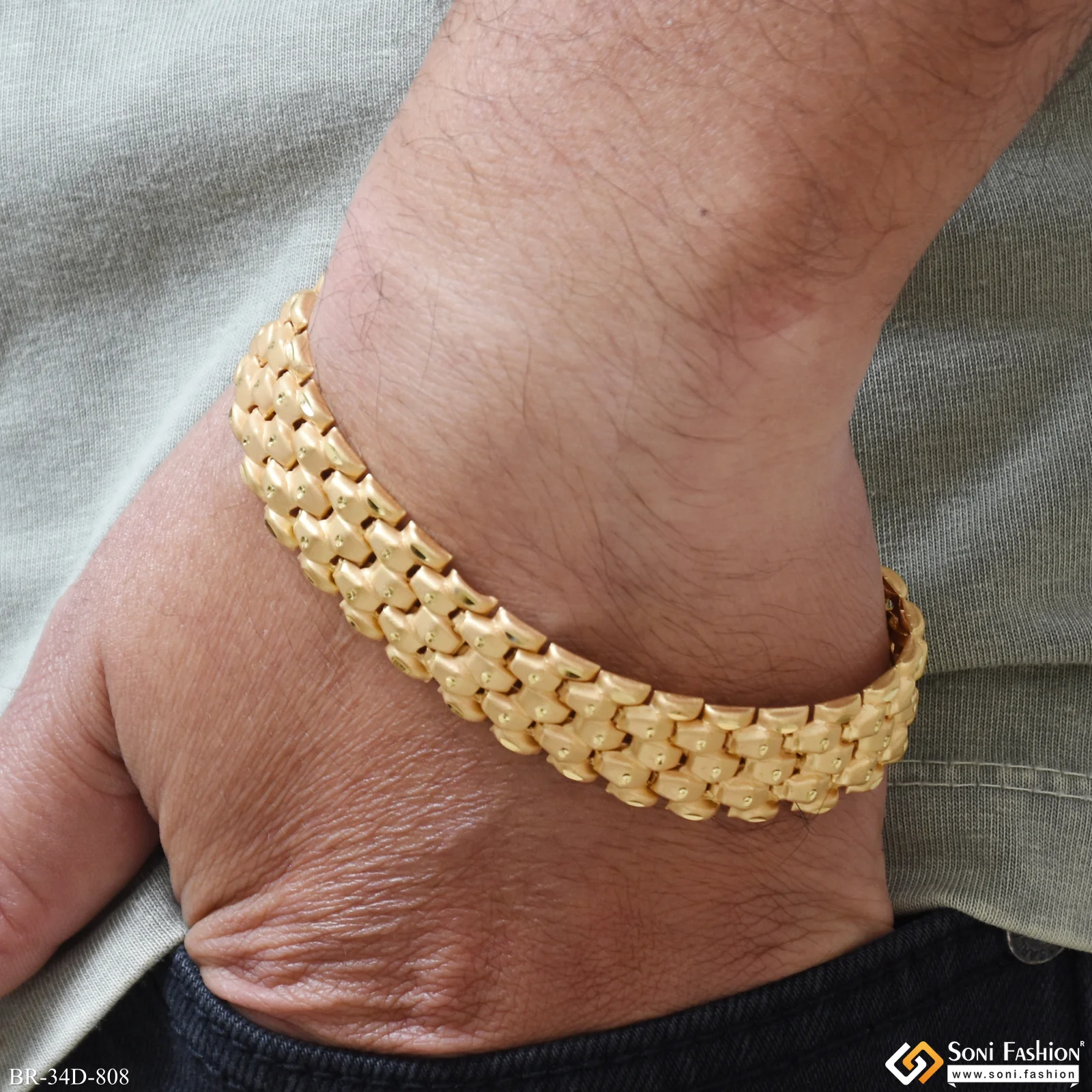 1 Gram Gold Plated Latest Design Bahubali Bracelet for Men - Style D808