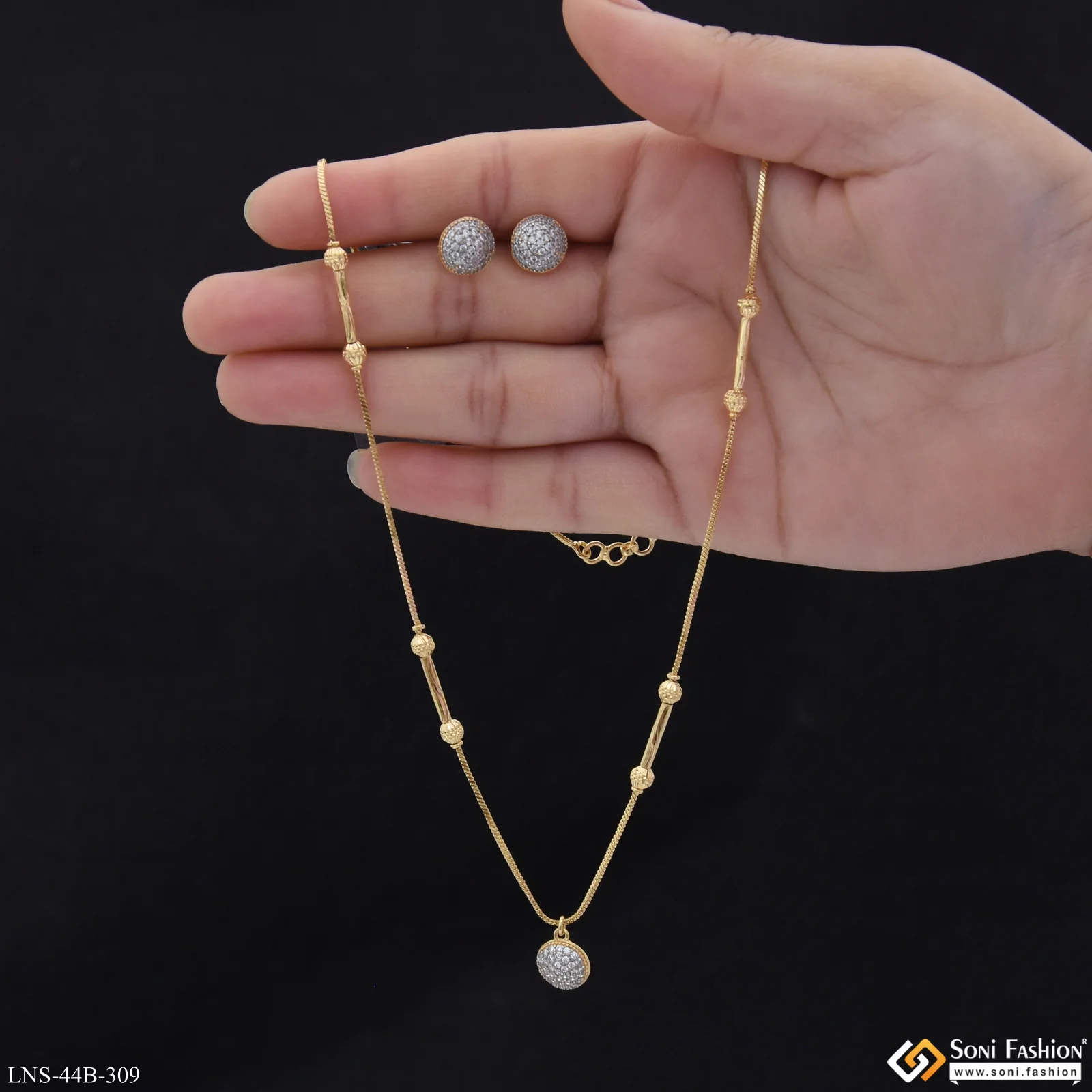1 Gram Gold Plated Opulent Design Necklace Set for Ladies - Style B309 - Image 3