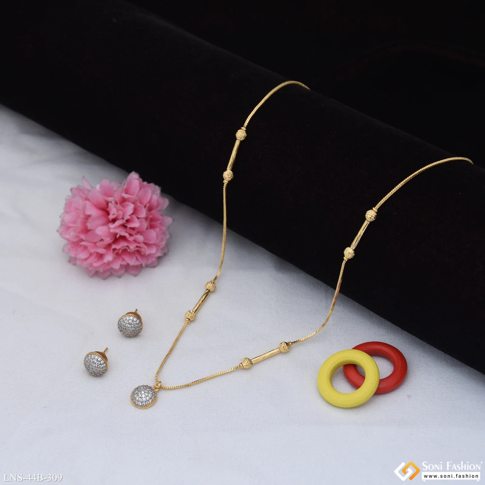 1 Gram Gold Plated Opulent Design Necklace Set for Ladies - Style B309 - Image 4