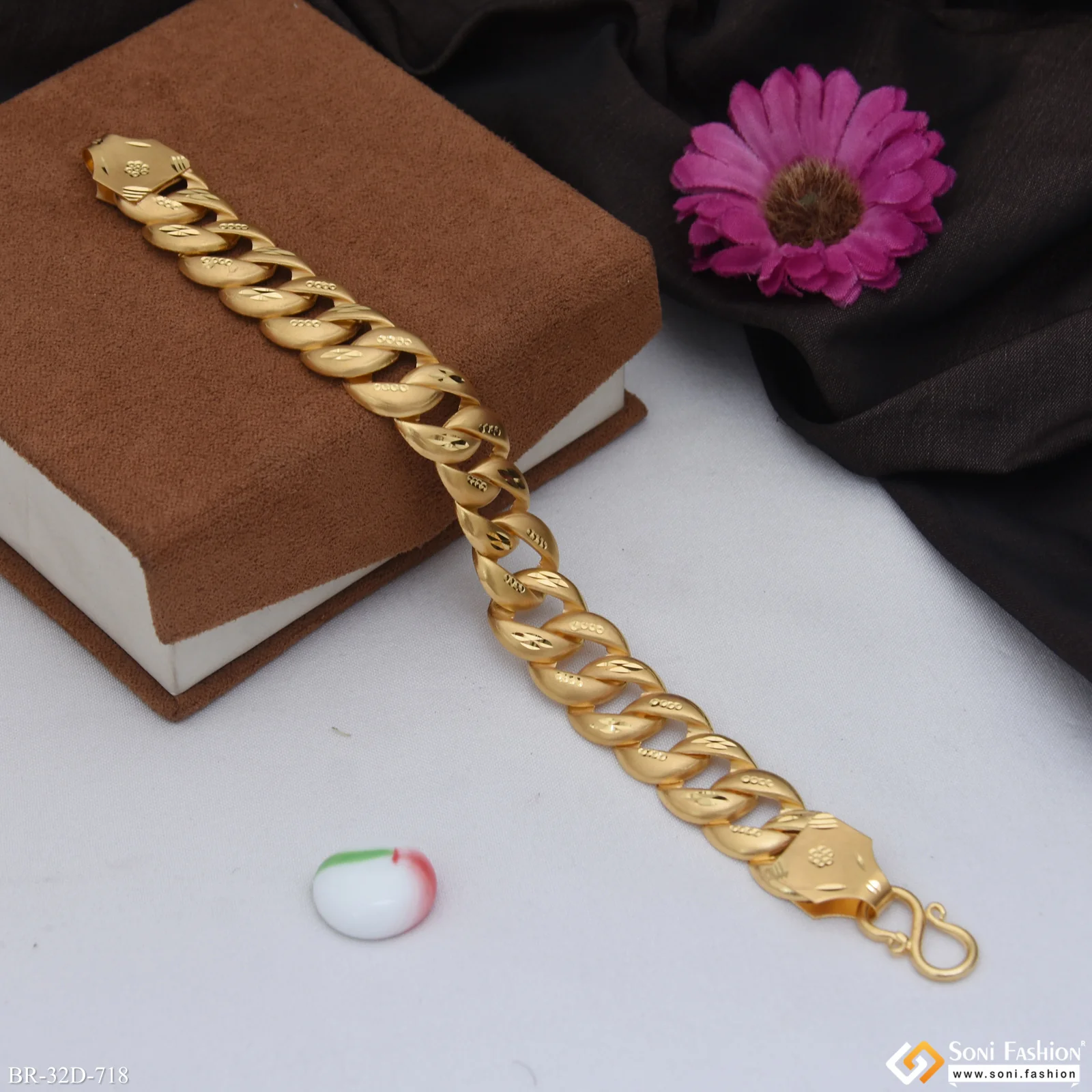 1 Gram Gold Plated Sophisticated Design Pokal Bracelet for Men - Style D718 - Image 4