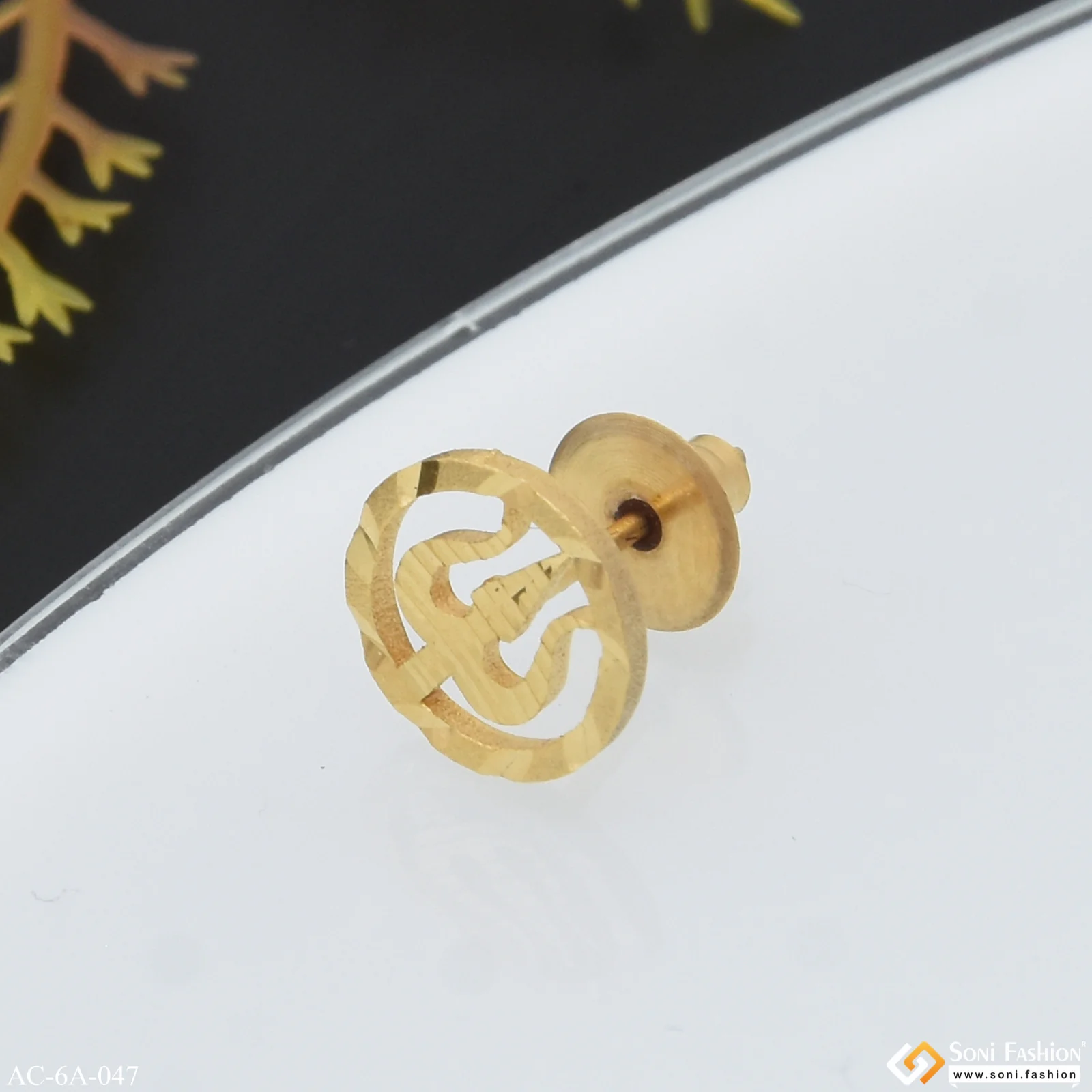 1 Gram Gold Plated Trishul In Circle Stud Earring for Men (1 Pc) - Style A047 - Image 3