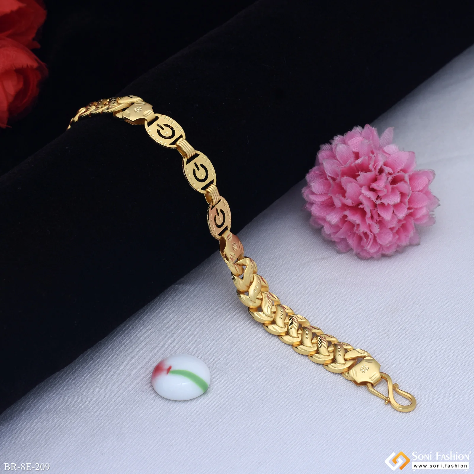 2 In 1 Best Quality Gold Plated Pokal Bracelet for Men - Style E209 - Image 5