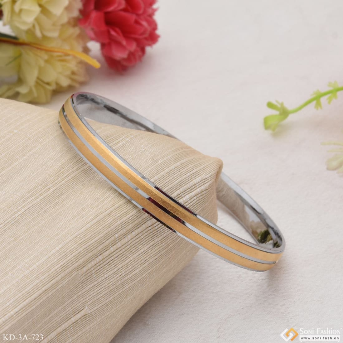 2 Line Attention-Getting Design Golden & Silver Color Kada for Men - Style A723 - Image 4