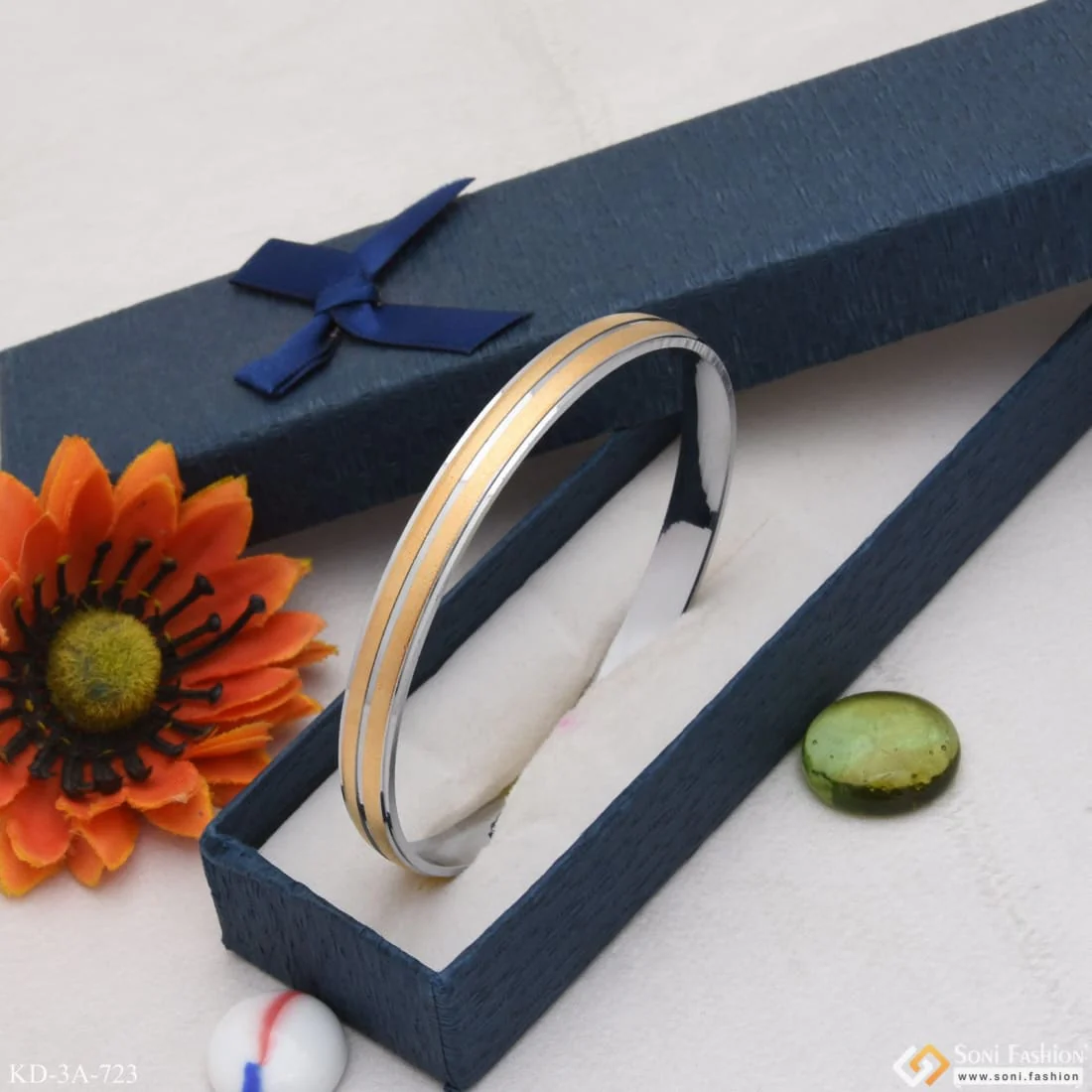 2 Line Attention-Getting Design Golden & Silver Color Kada for Men - Style A723 - Image 5