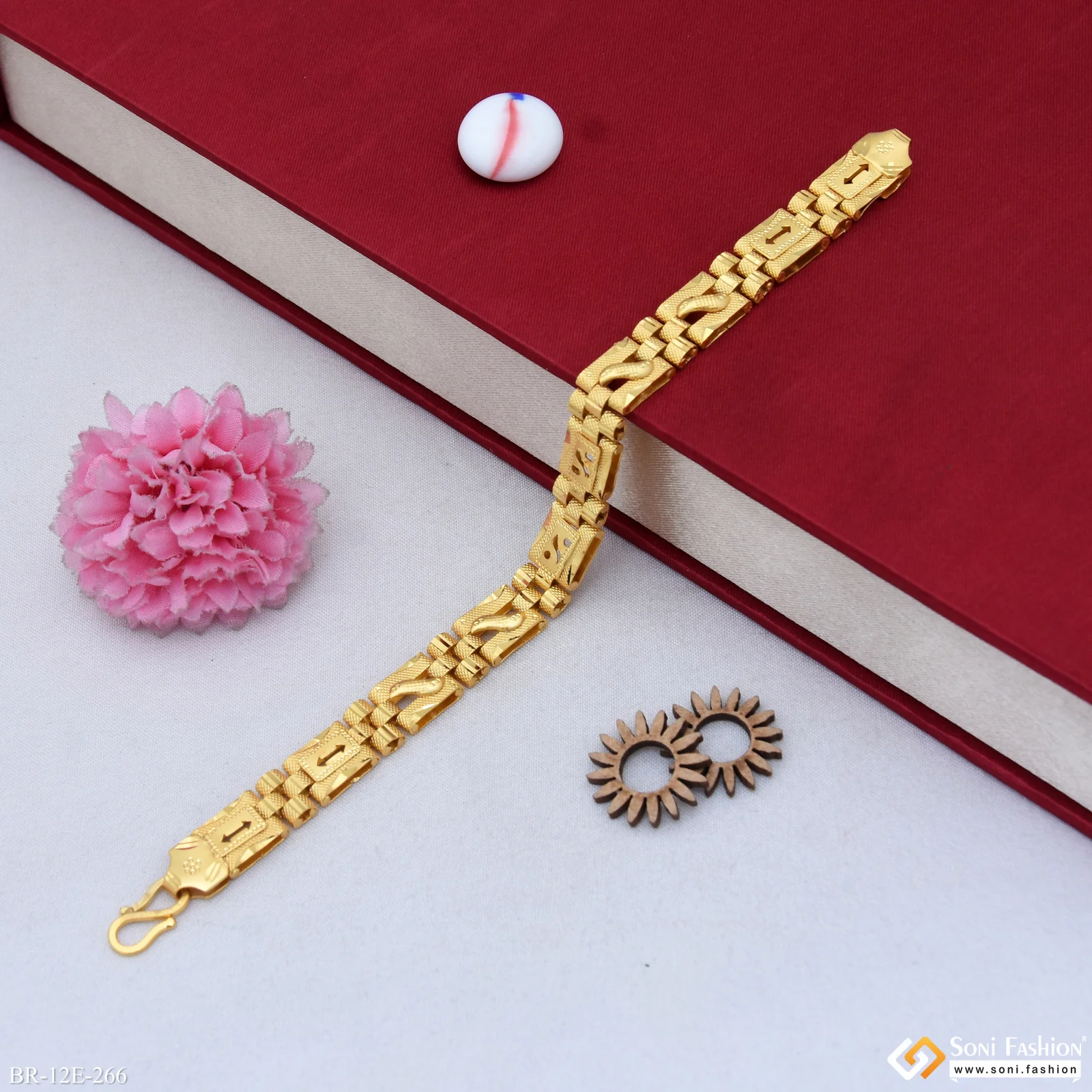 Amazing Design Gold Plated Box Bracelet for Men - Style E266 - Image 4