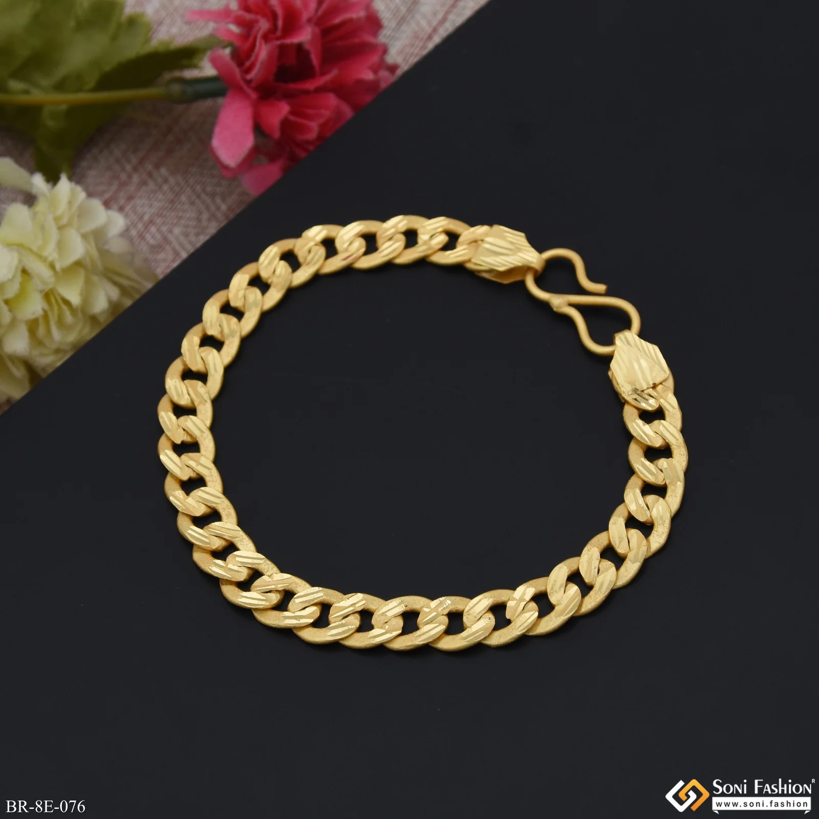 Amazing Design Gold Plated Link Bracelet for Men - Style E076 - Image 5