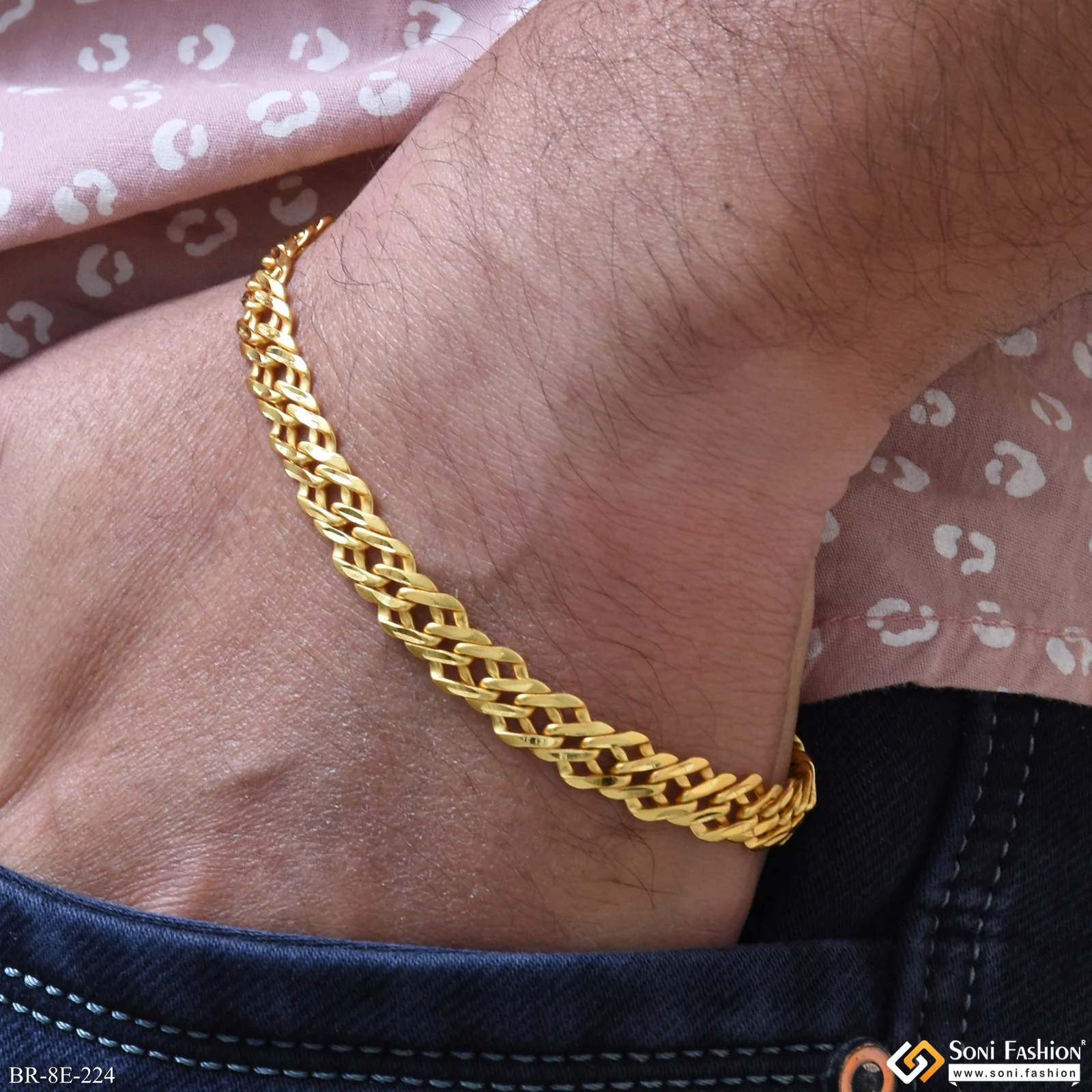 Amazing Design Gold Plated Link Bracelet for Men - Style E224