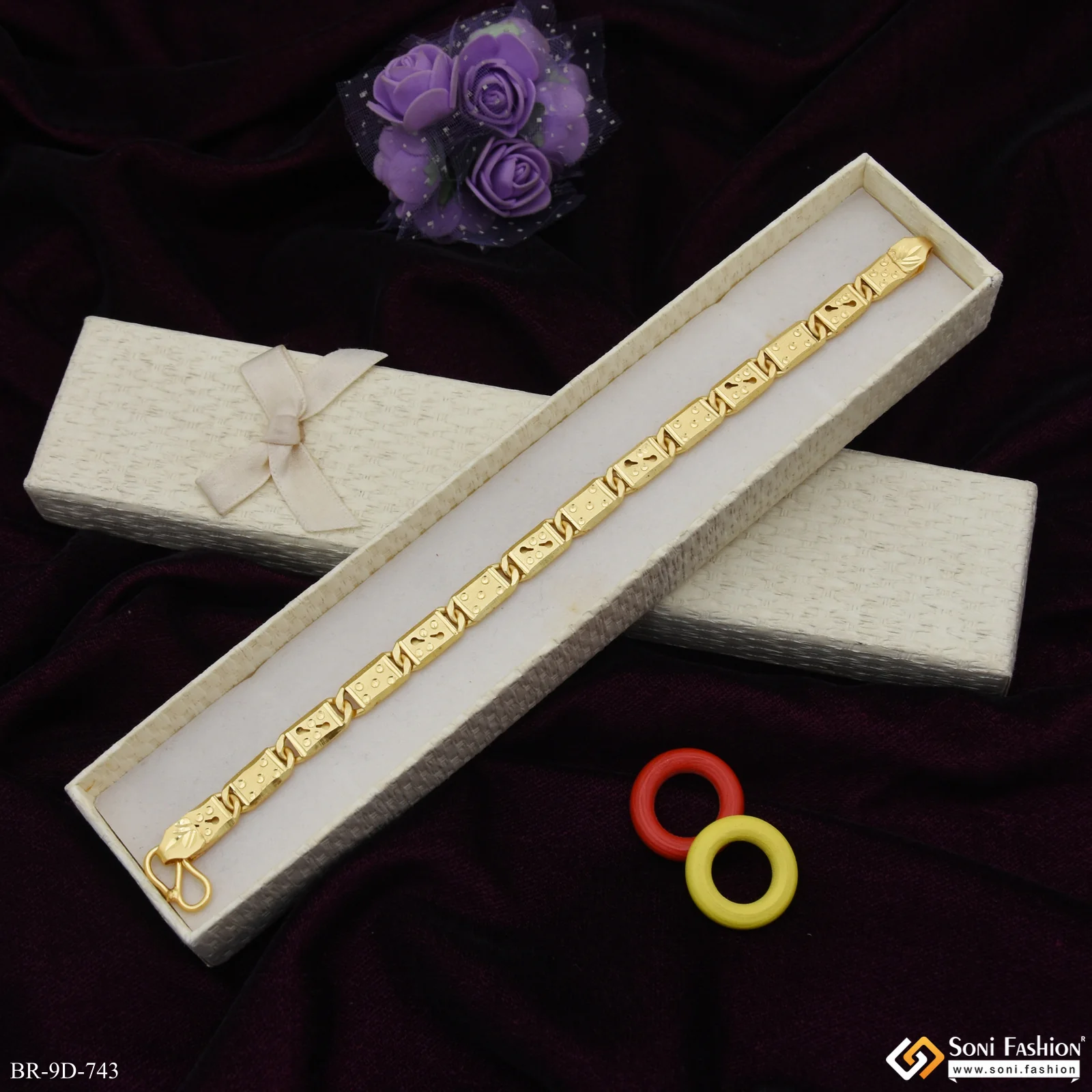 Amazing Design Gold Plated Nawabi Bracelet for Men - Style D743