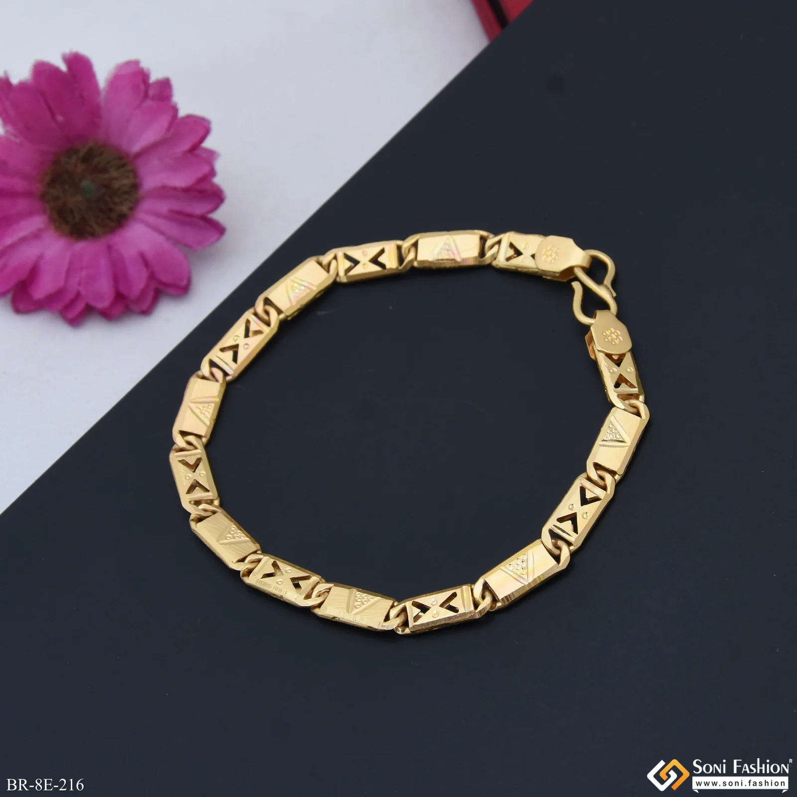 Amazing Design Gold Plated Nawabi Bracelet for Men - Style E216 - Image 5