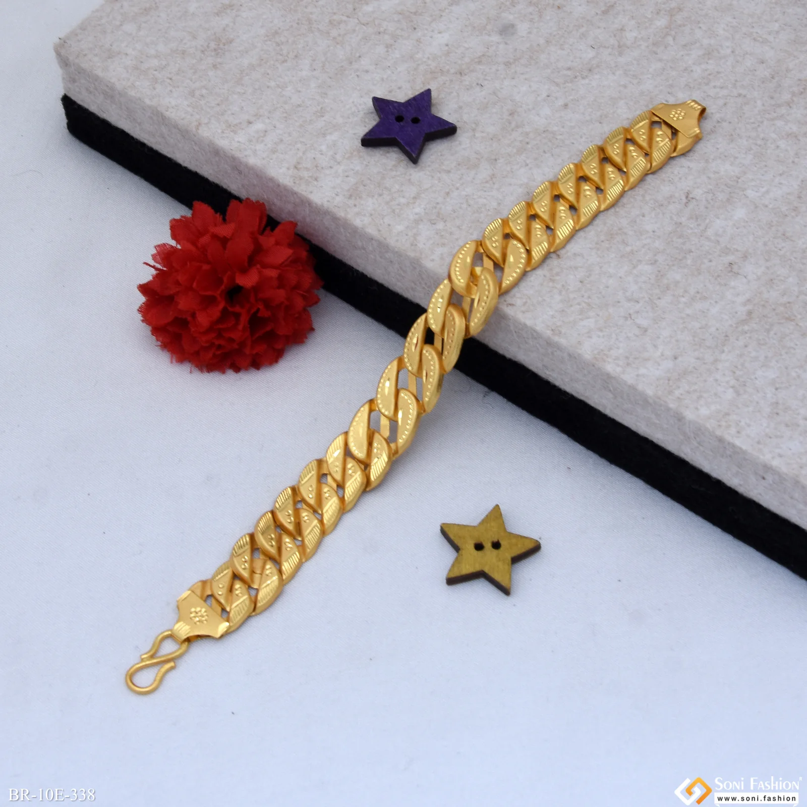 Amazing Design Gold Plated Pokal Bracelet for Men - Style E338 - Image 3