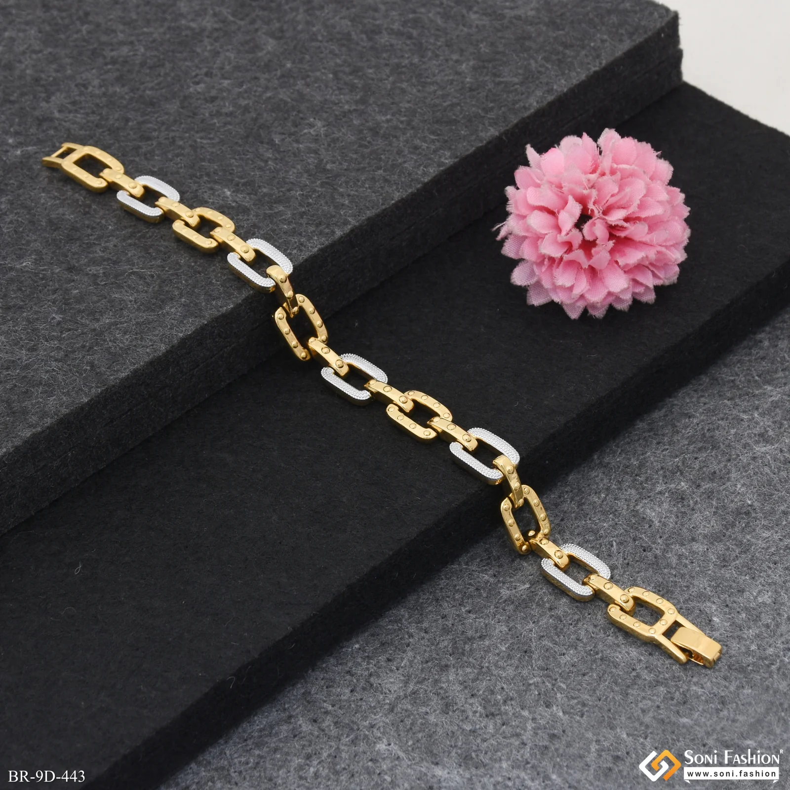 Amazing Design Golden & Silver Color Bracelet for Men - Style D443 - Image 5