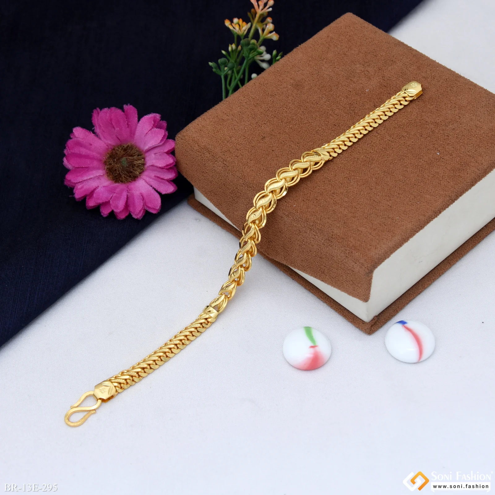 Antique Design Gold Plated Kohli Bracelet for Men - Style E295 - Image 4