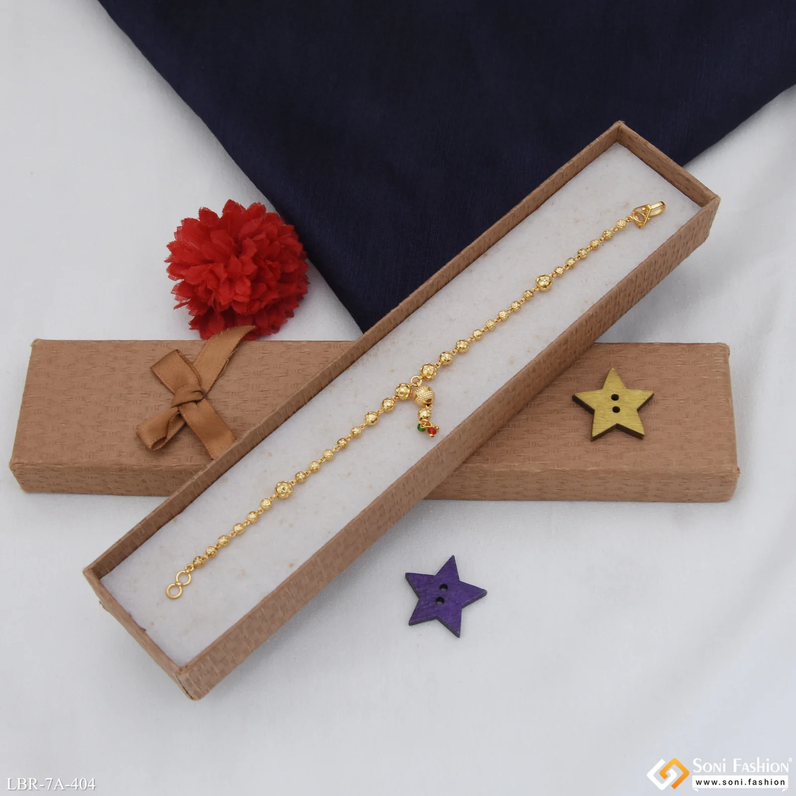 Artisanal Design Gold Plated Bracelet for Ladies - Style A404