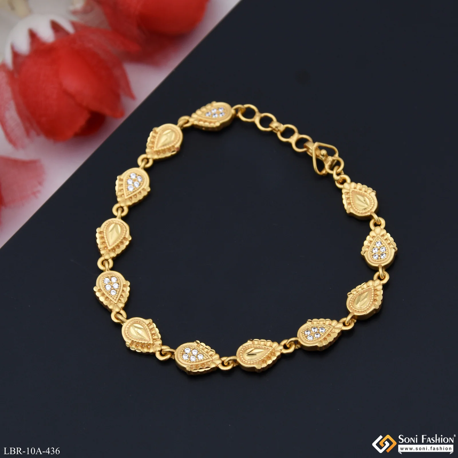 Artisanal Design Gold Plated Bracelet for Ladies - Style A436 - Image 3