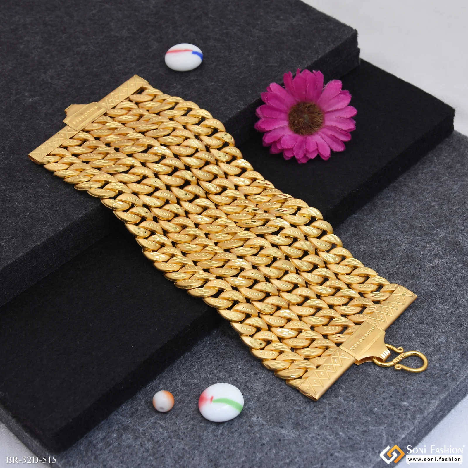 Artisanal Design Gold Plated Pokal Bracelet for Men - Style D515 - Image 6