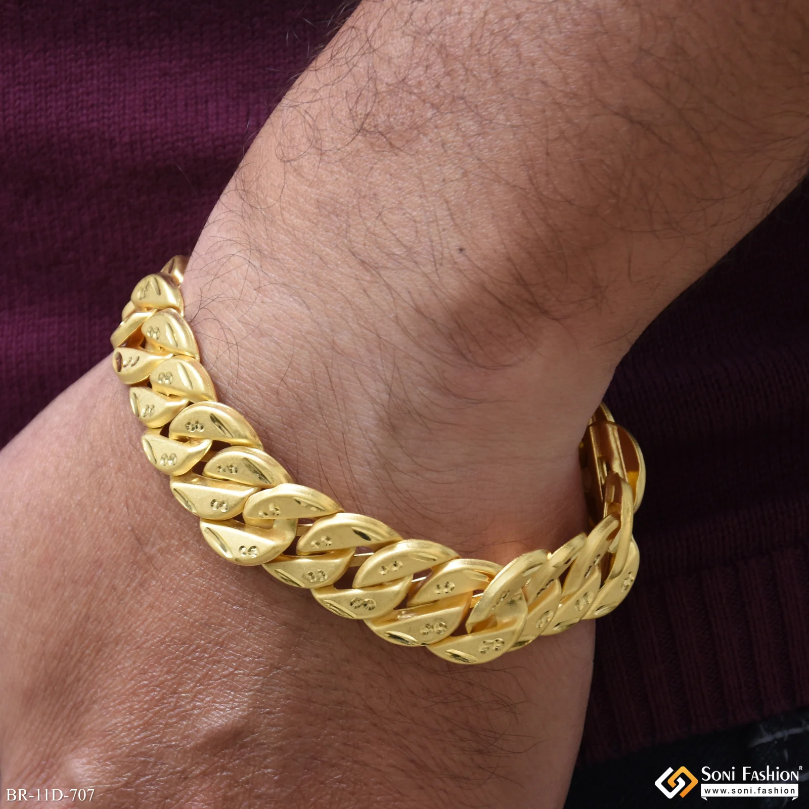 Artisanal Design Gold Plated Pokal Bracelet for Men - Style D707 - Image 3