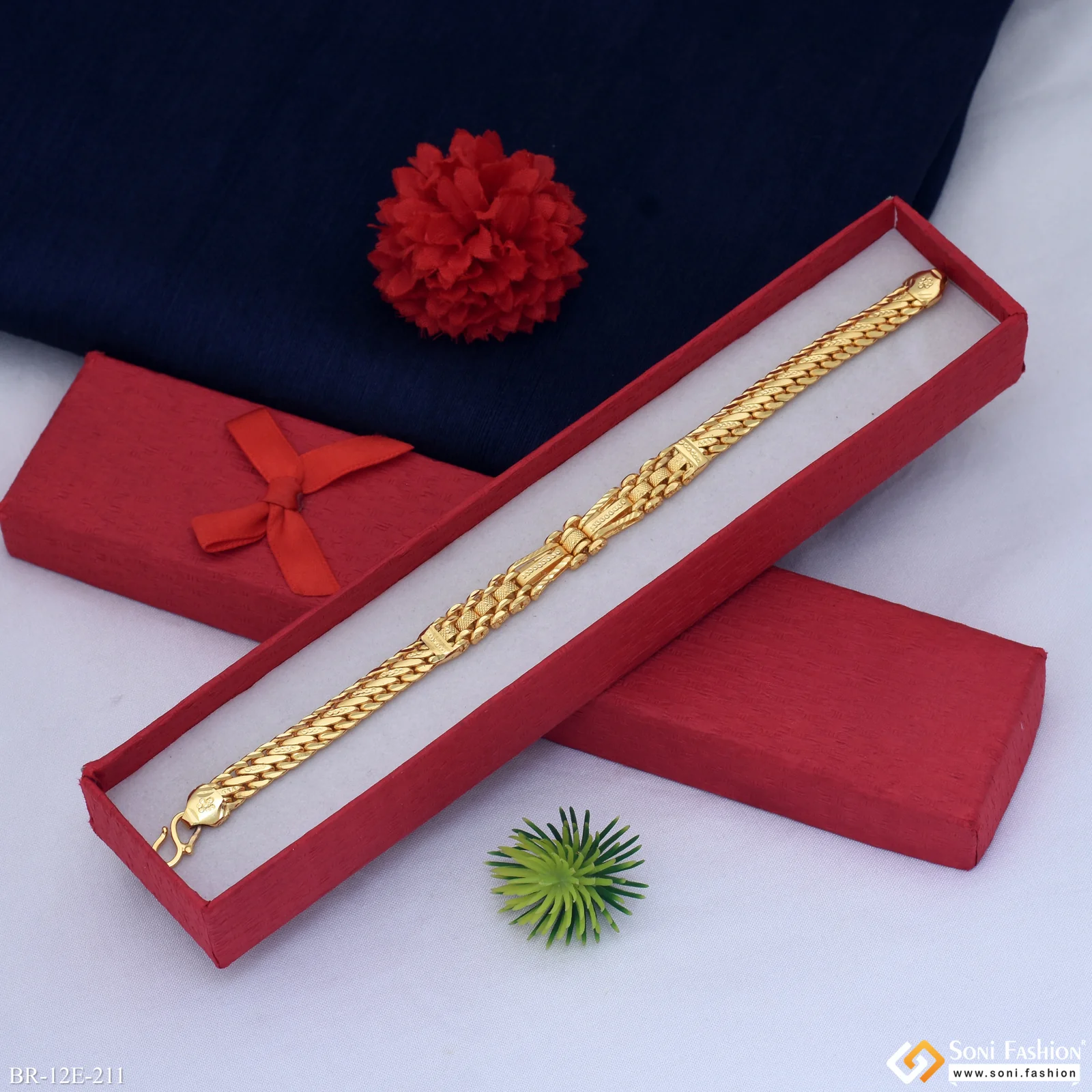 Awesome Design Gold Plated Box Bracelet for Men - Style E211 - Image 2