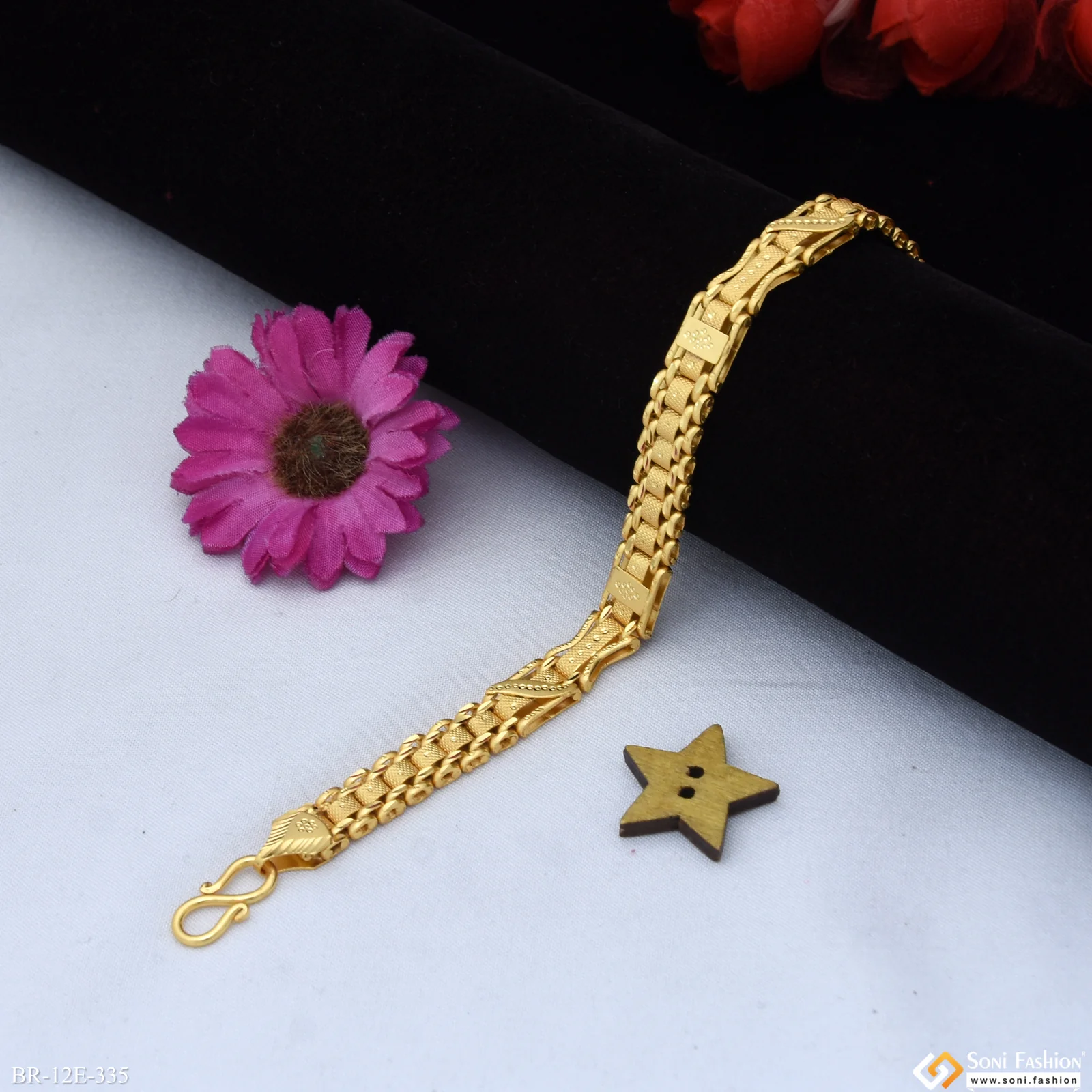 Awesome Design Gold Plated Box Bracelet for Men - Style E335 - Image 2