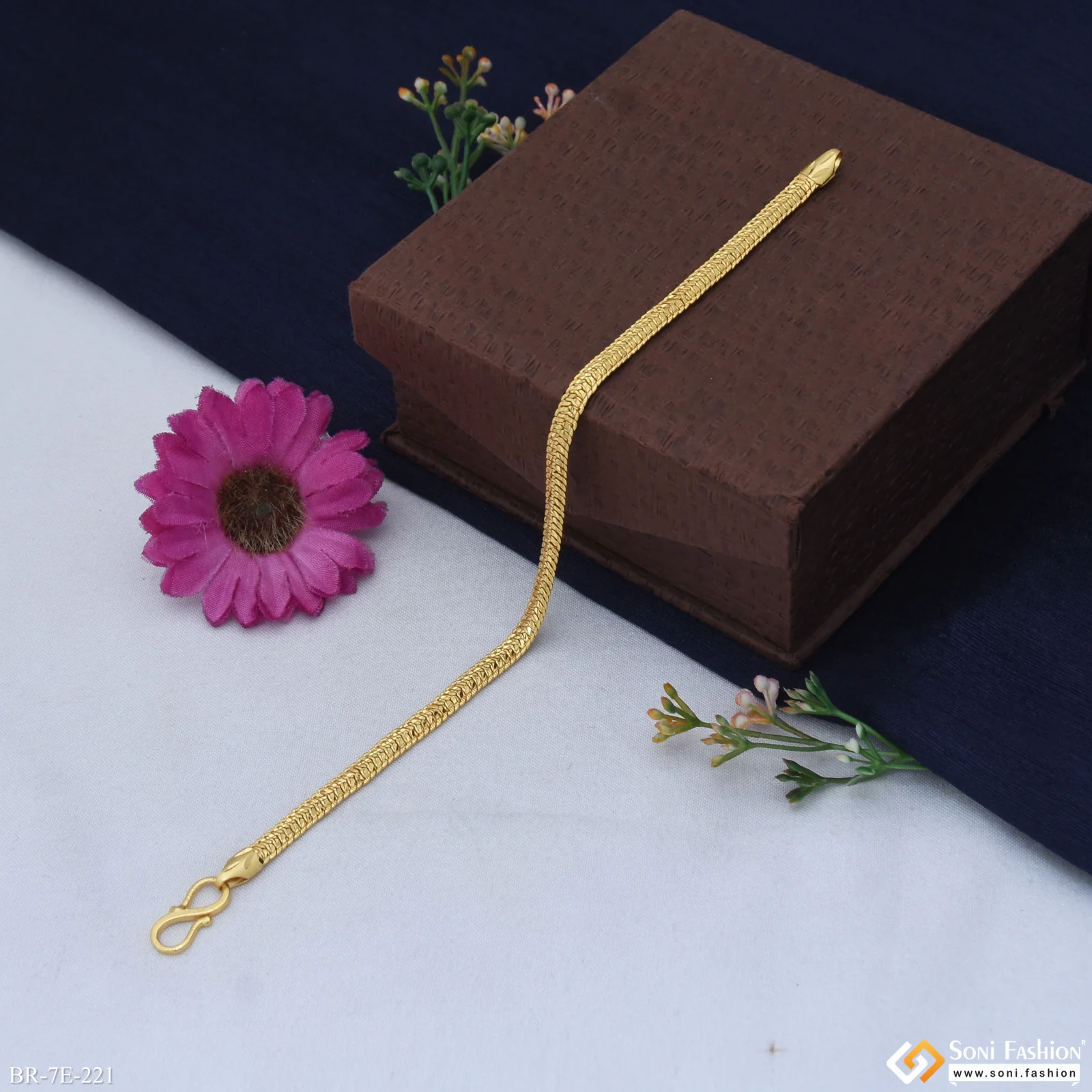 Awesome Design Gold Plated Snake Bracelet for Men - Style E221 - Image 3