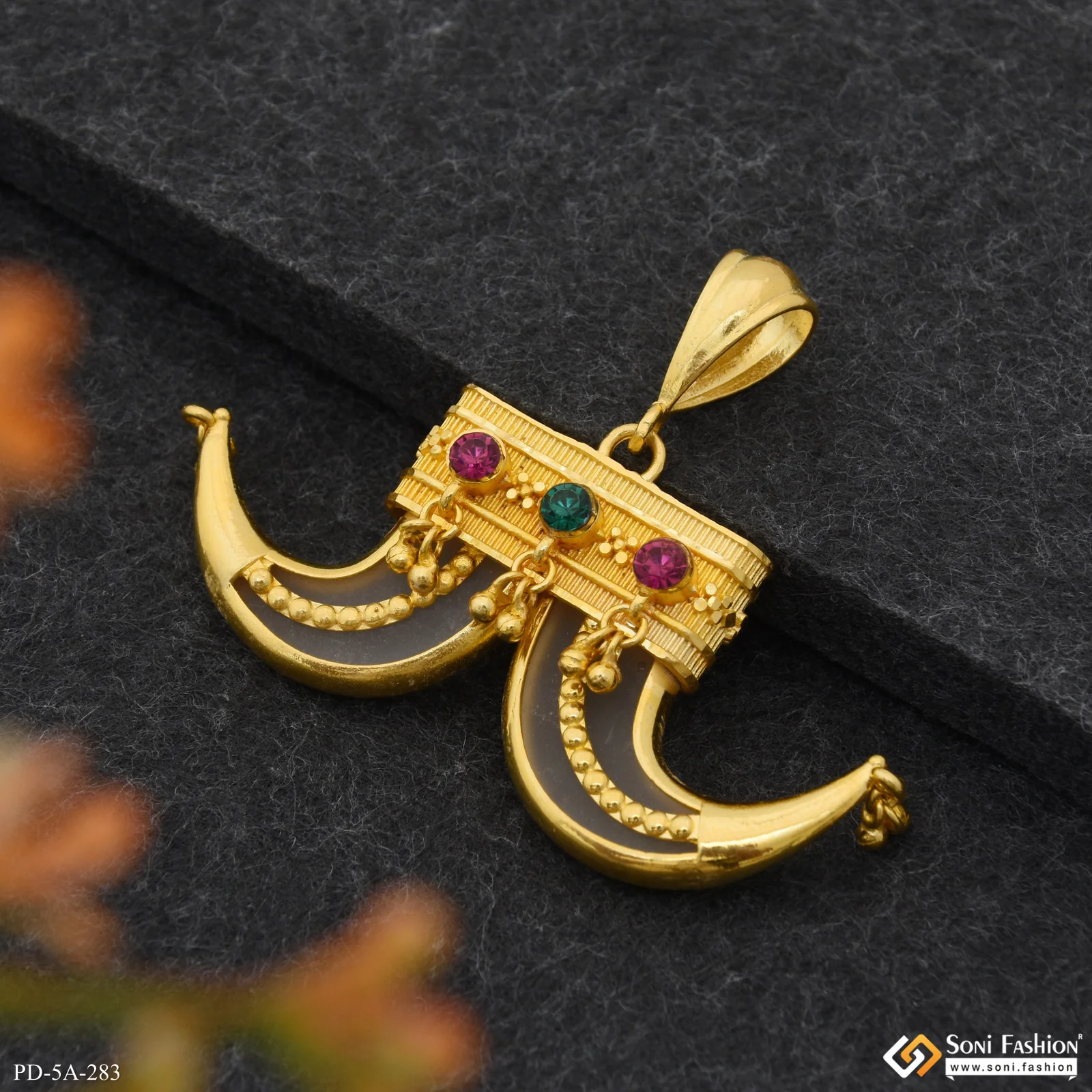 Best Quality Dual Nail Design Artificial with Diamond Gold Plated Pendant for Men - Style A283 - Image 4