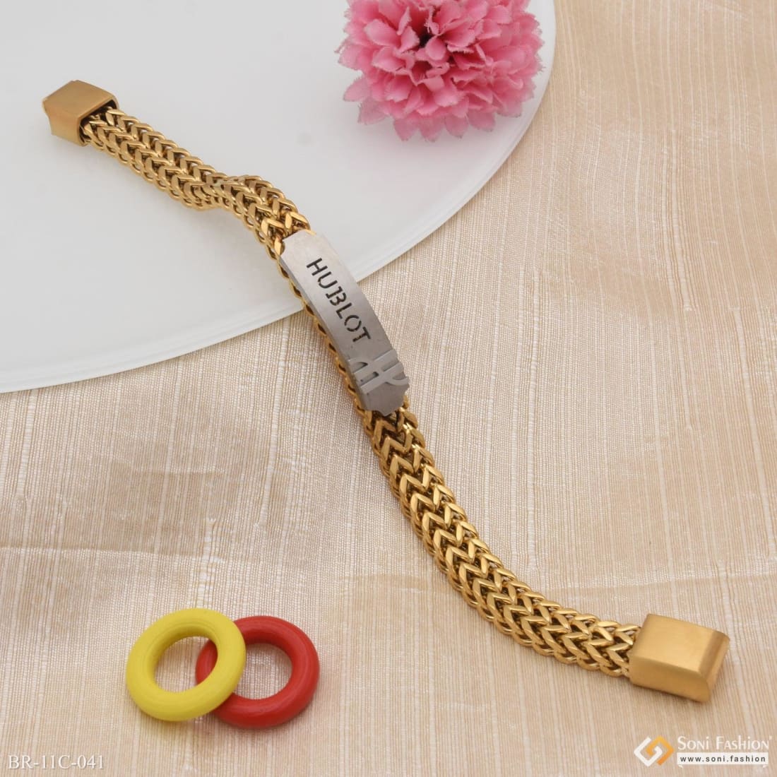 Best Quality Elegant Design Golden & Silver Color Bracelet For Men - Style C041 - Image 2