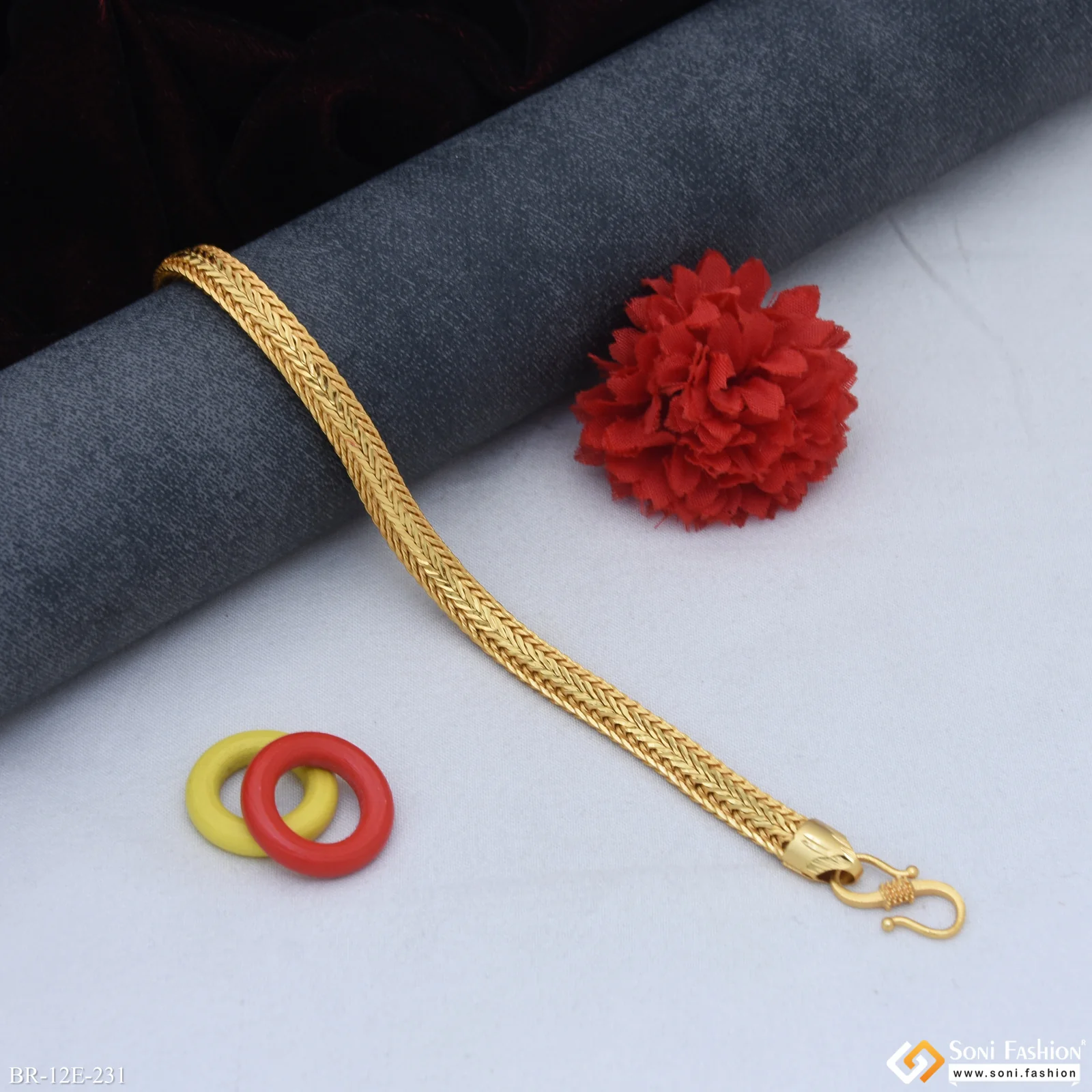 Best Quality Gold Plated Bracelet for Men - Style E231 - Image 4