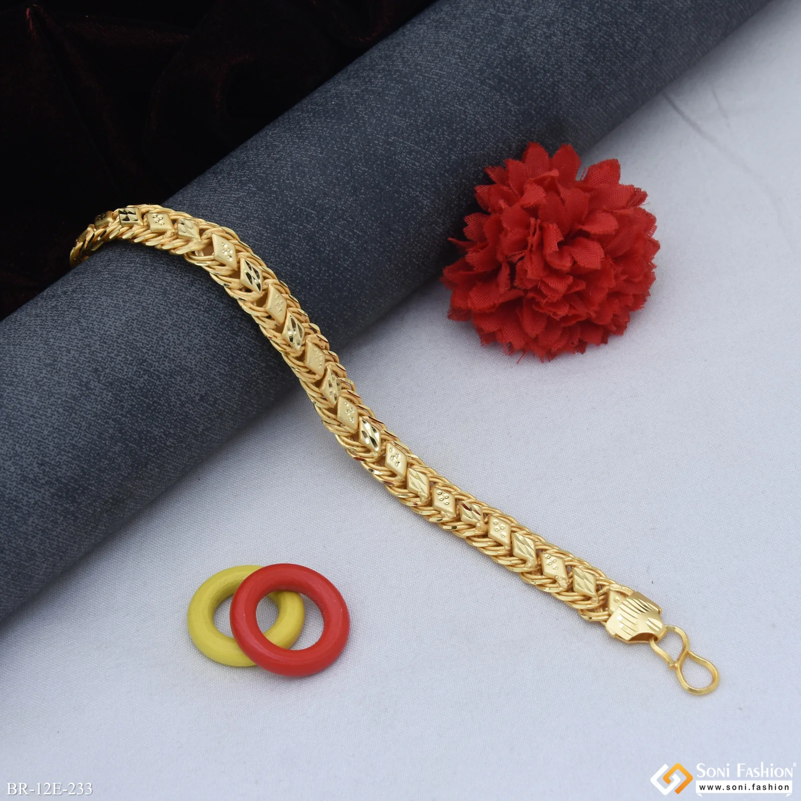 Best Quality Gold Plated Link Bracelet for Men - Style E233 - Image 4