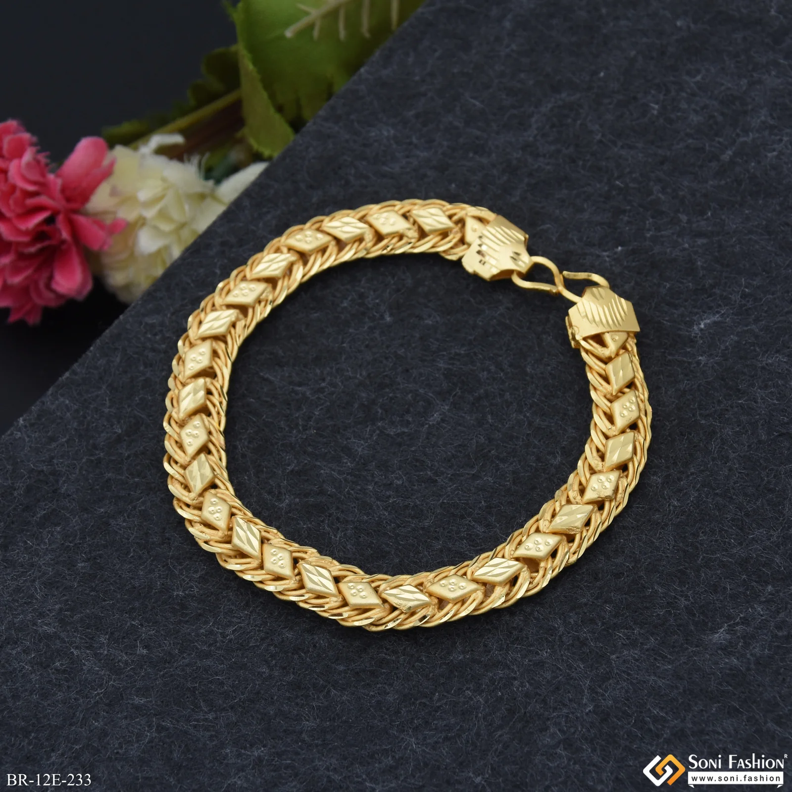 Best Quality Gold Plated Link Bracelet for Men - Style E233 - Image 5