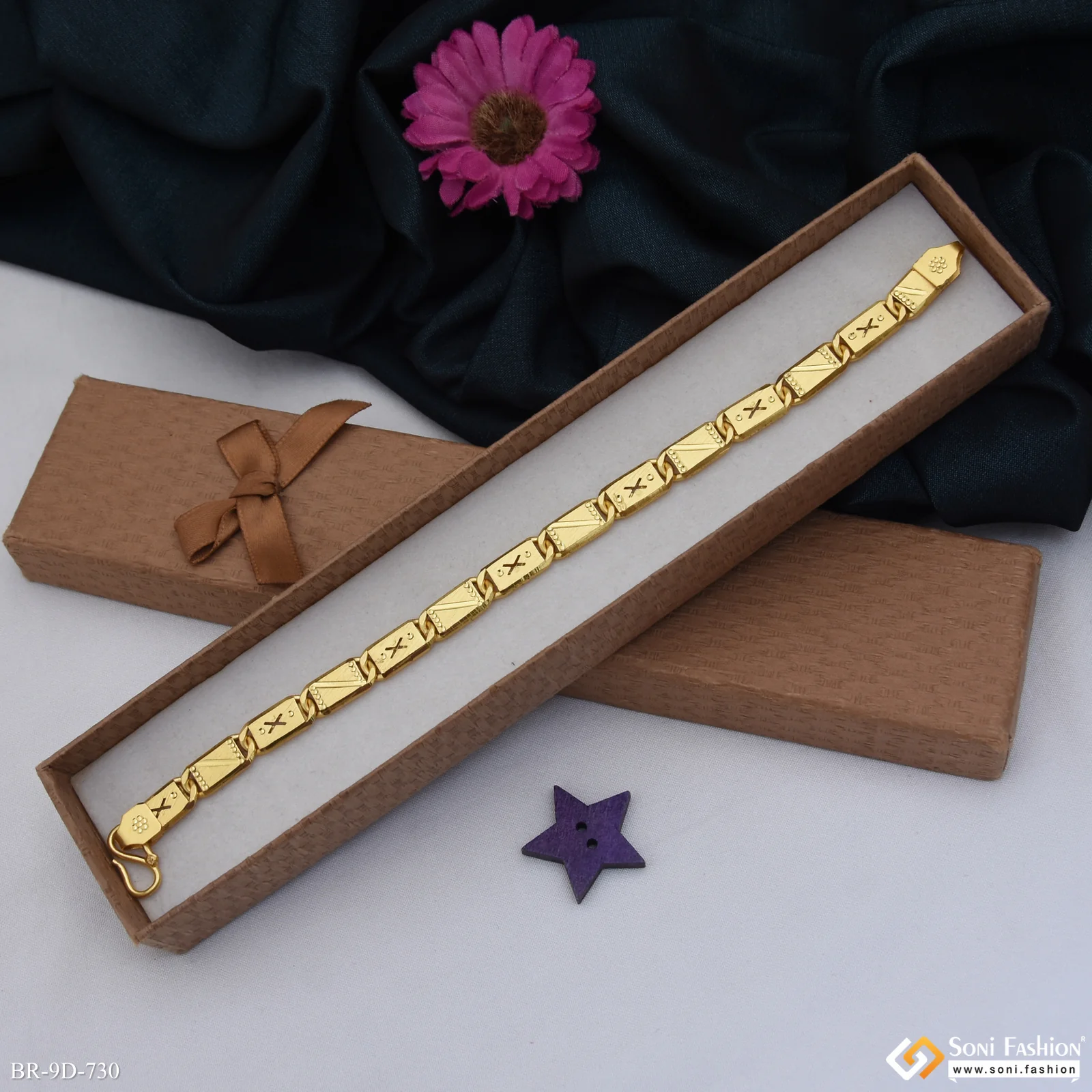 Best Quality Gold Plated Nawabi Bracelet for Men - Style D730
