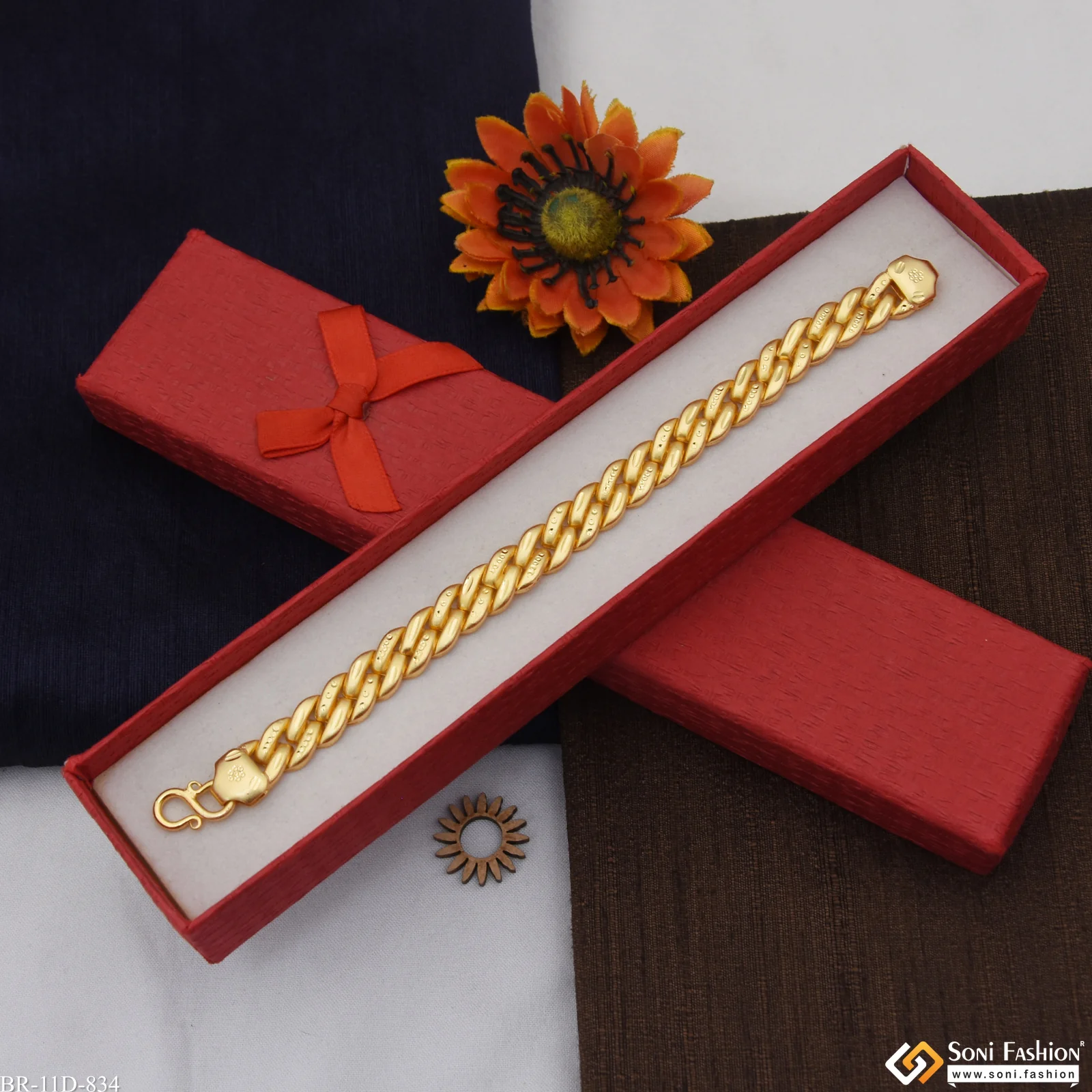 Best Quality Gold Plated Pokal Bracelet for Men - Style D834 - Image 3