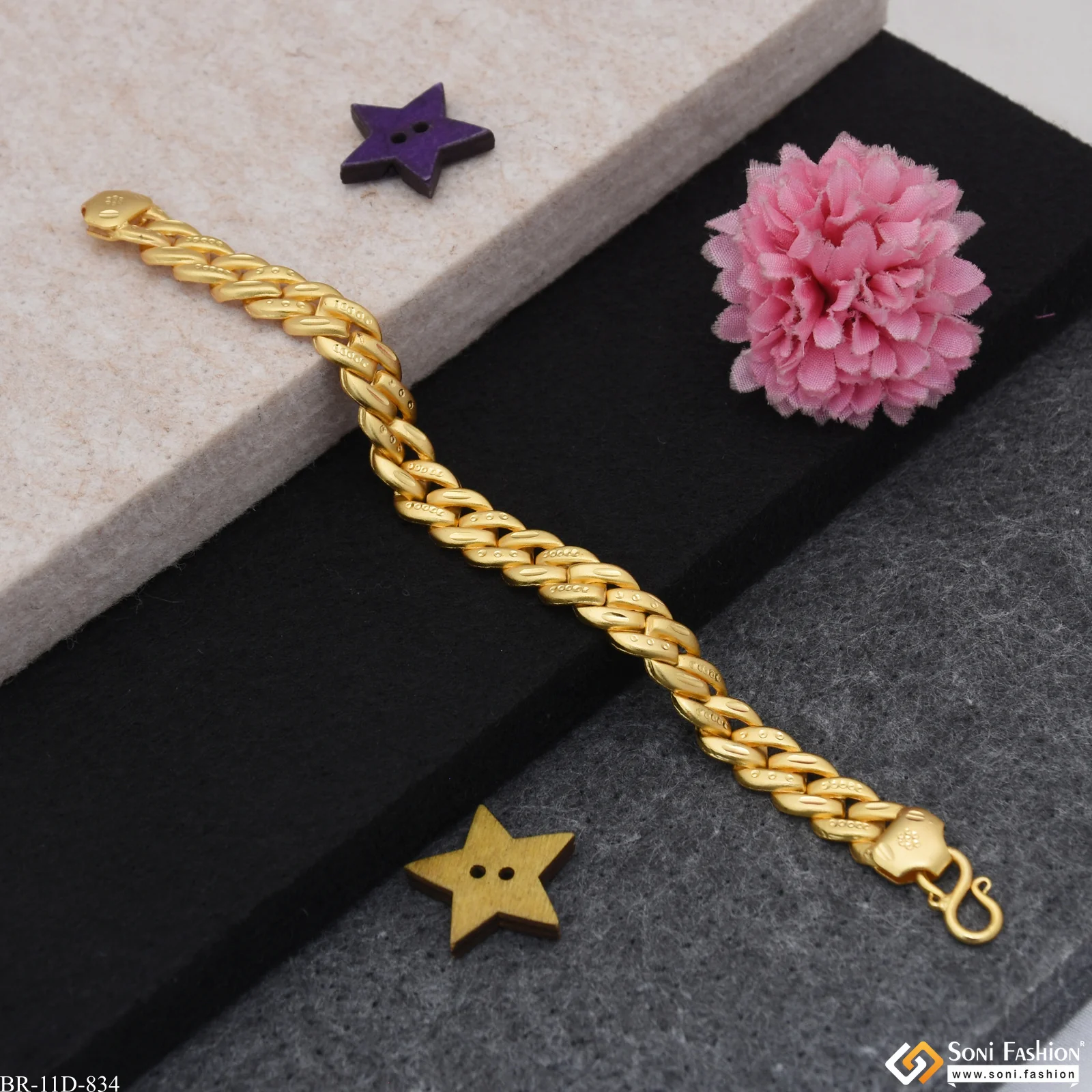 Best Quality Gold Plated Pokal Bracelet for Men - Style D834 - Image 6