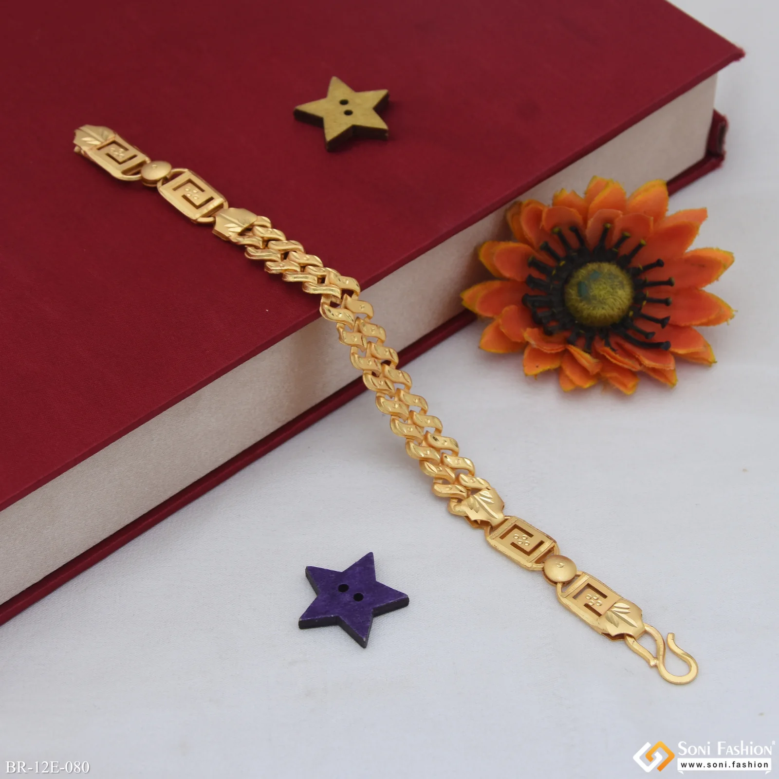 Best Quality Gold Plated Pokal Nawabi Bracelet for Men - Style E080 - Image 5